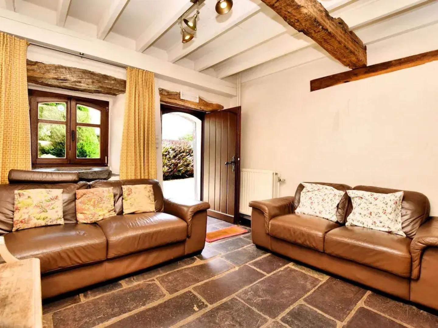 Charming Link-detached Gîte on a Converted Farm With Spacious Private Terrace