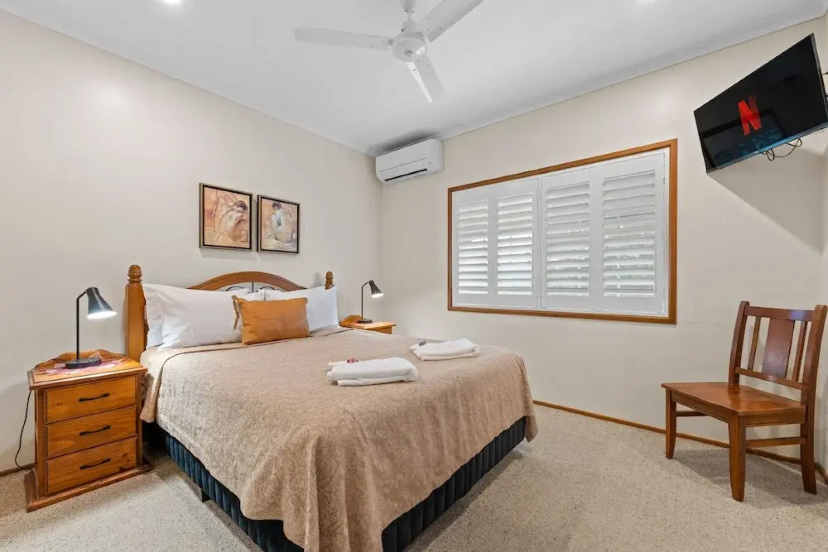 Birds 'n' Bloom Cottages