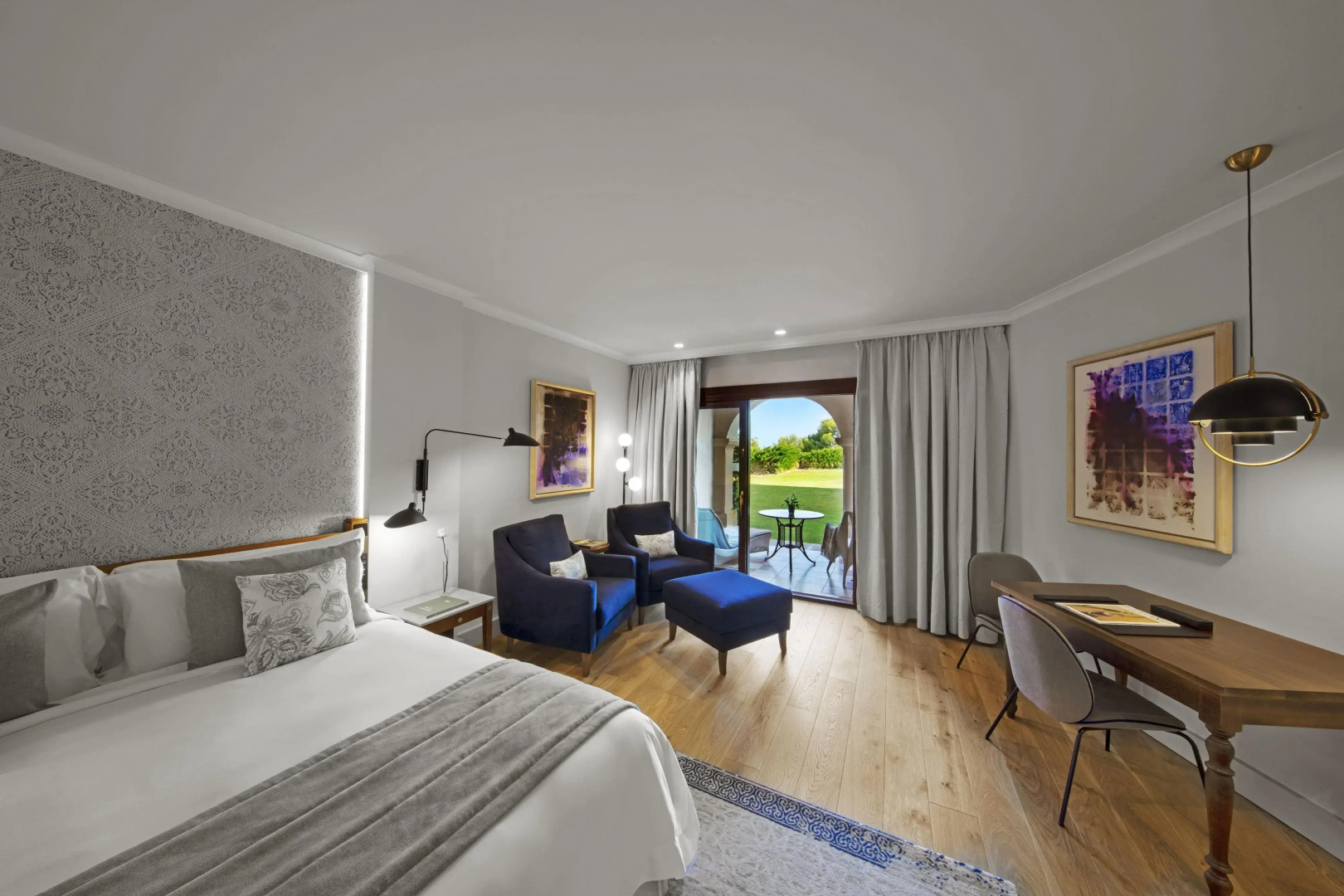 The St. Regis Mardavall Mallorca Resort