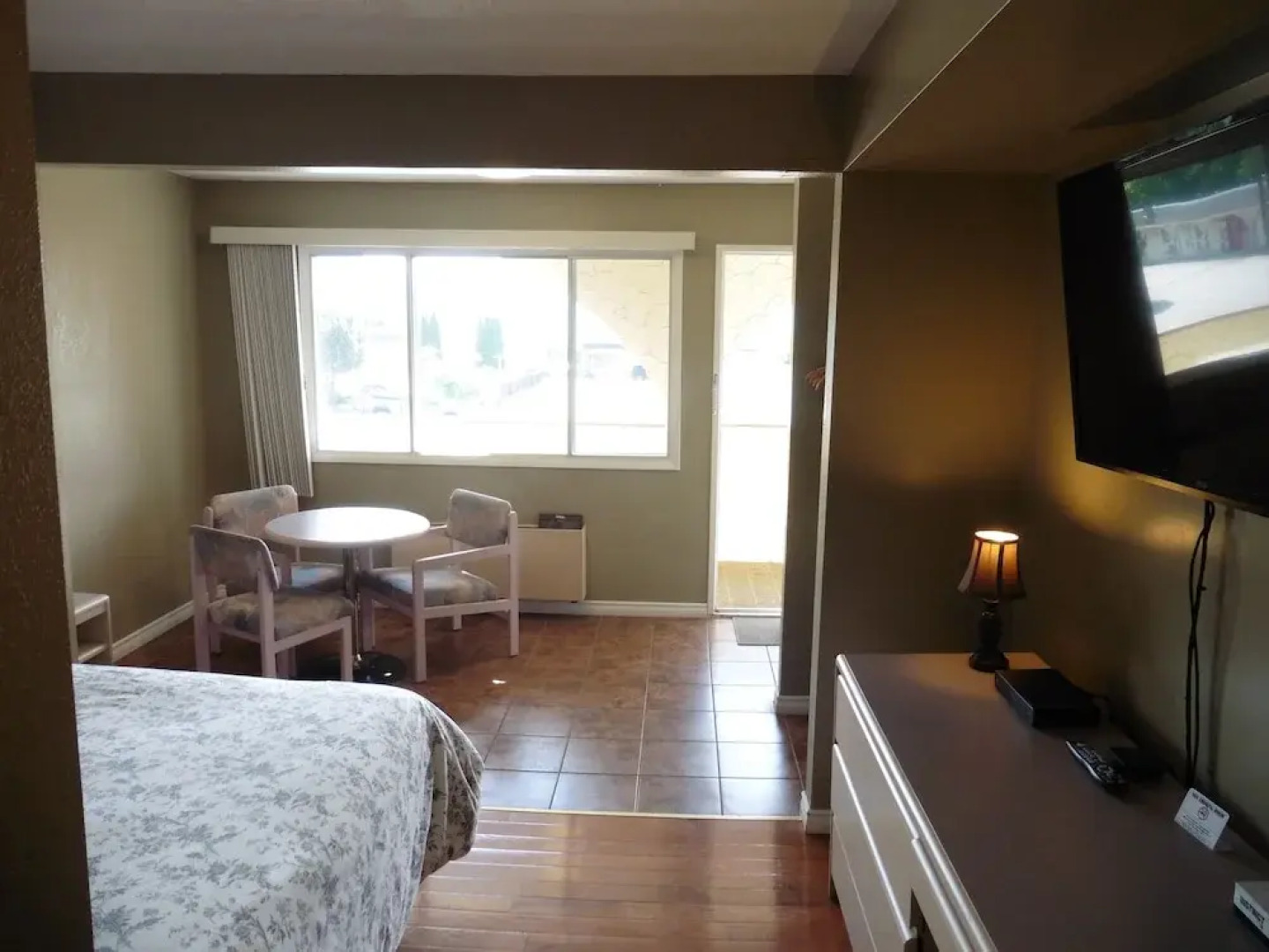 Magnuson Hotel Creston