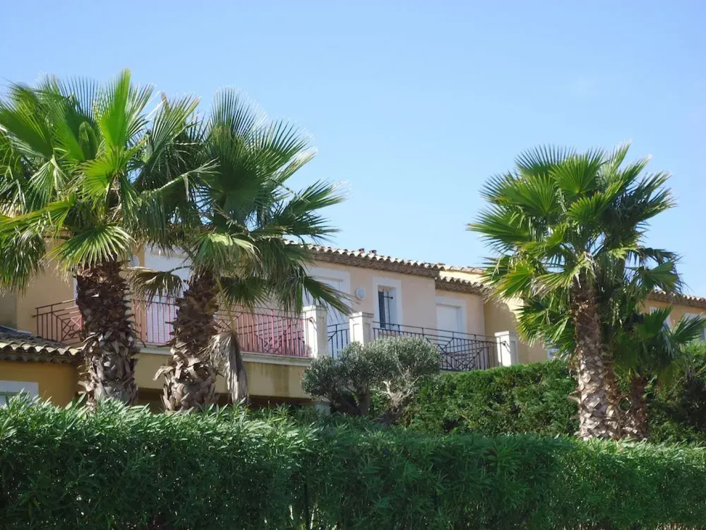 ESTIVEL - Villas Green Bastide