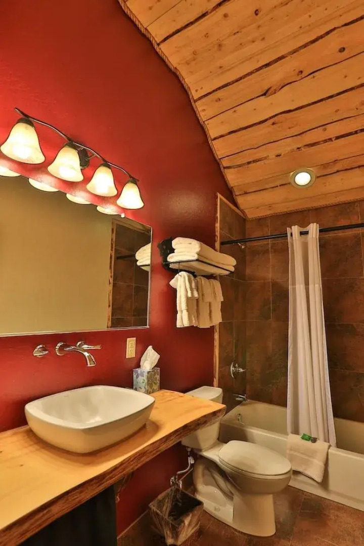 Kenai Peninsula Suites