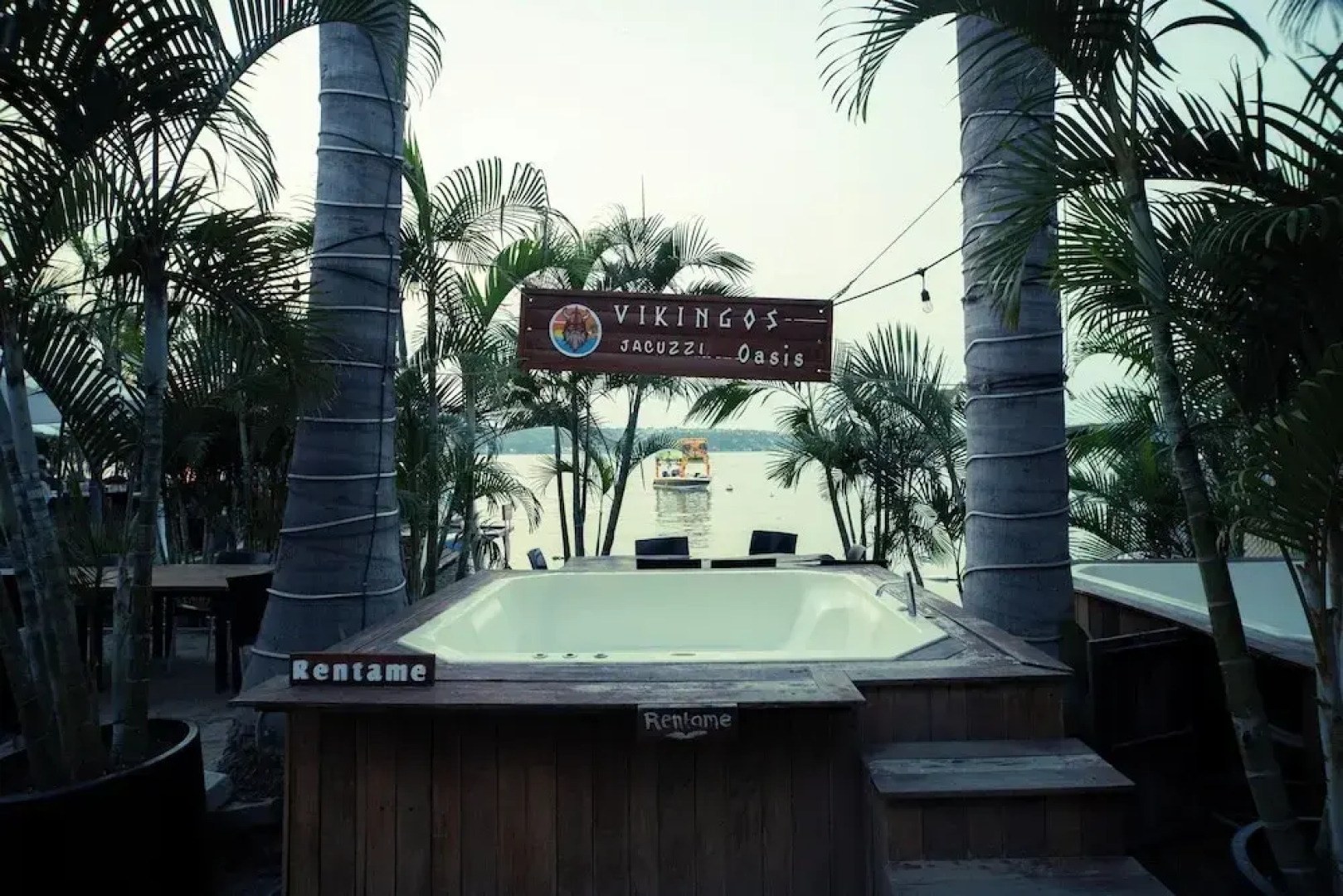 Playa Vikingos Tequesquitengo