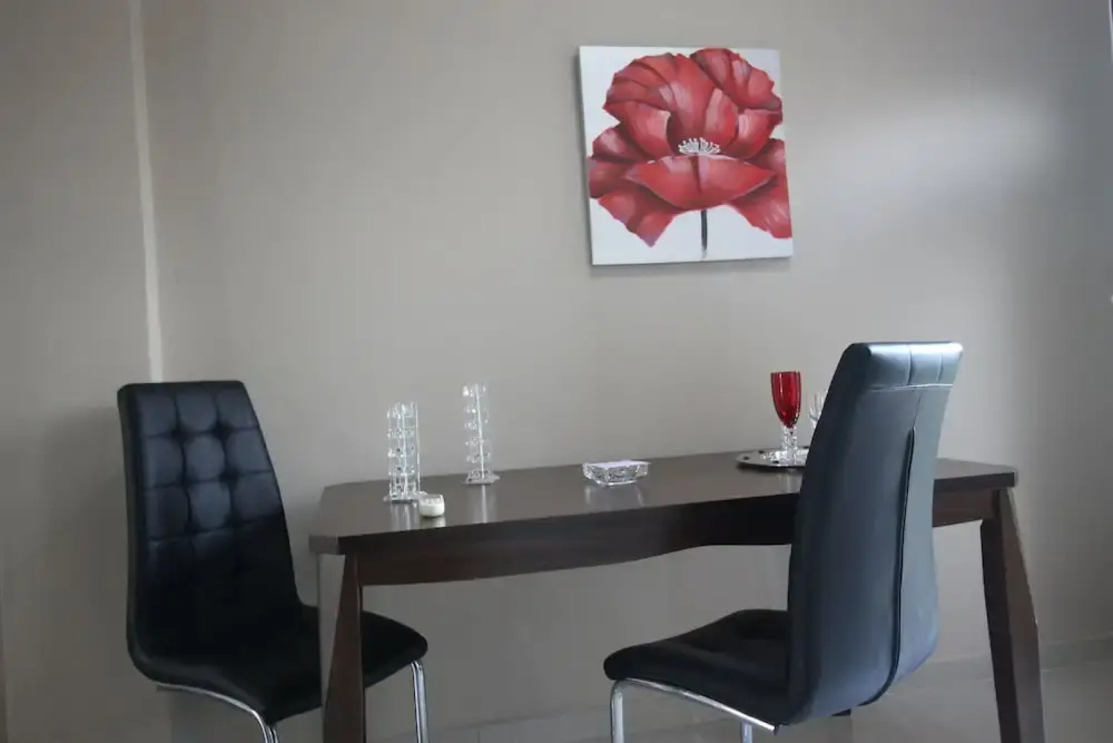 Christa's Home near ATH Airport