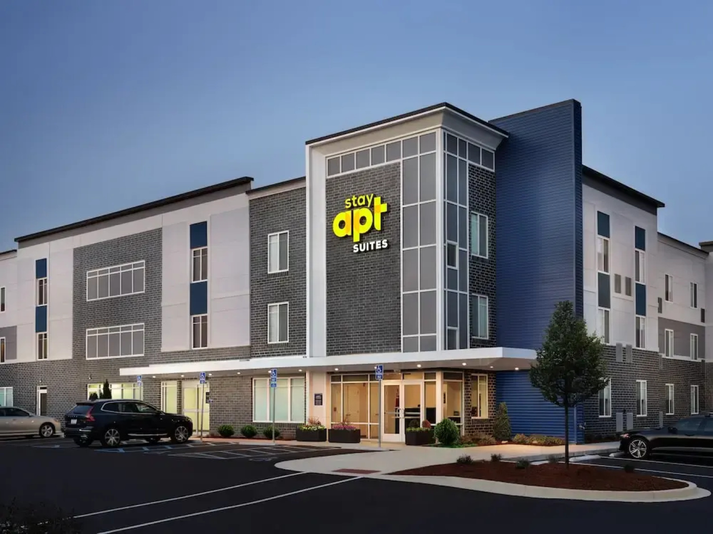 stayAPT Suites Memphis-Cordova-Wolfchase
