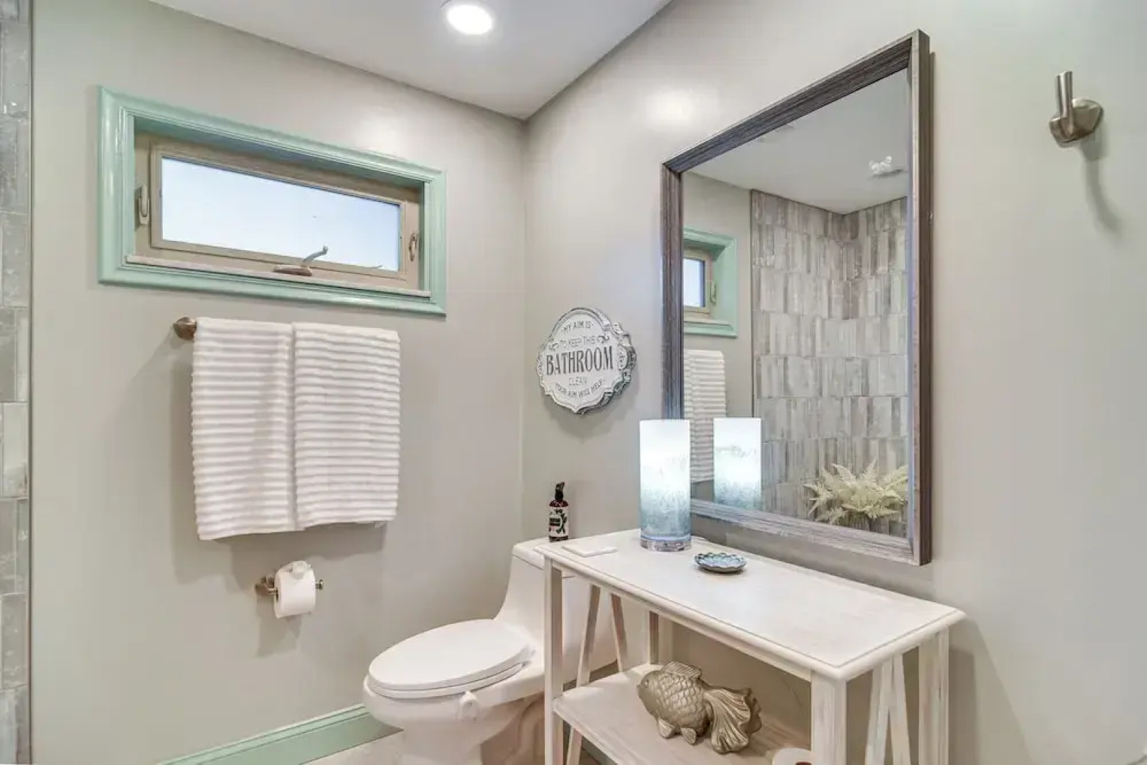 Prime Largo Vacation Rental w/ Lanai & Pool!