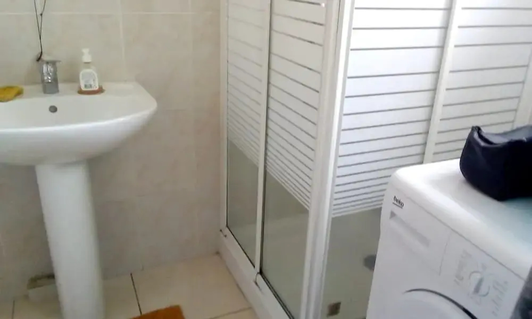 House With 3 Bedrooms in La Chaloupe St Leu, With Enclosed Garden and