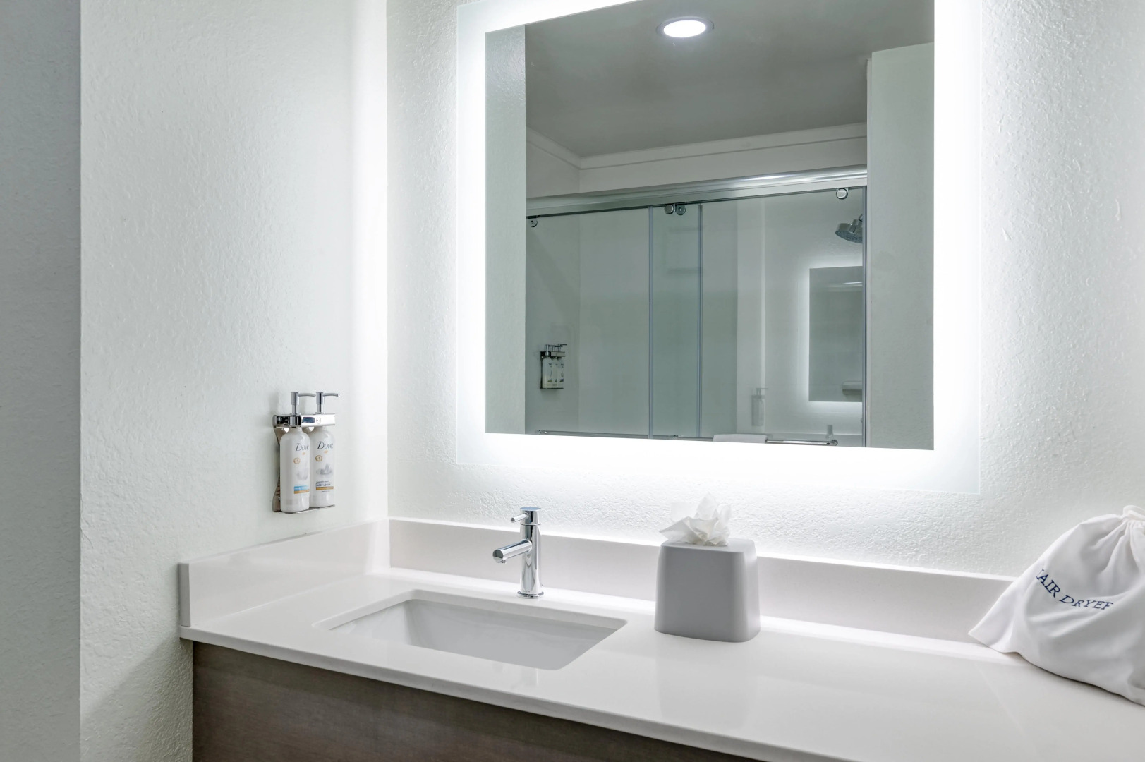 Holiday Inn Express & Suites Columbia-I-20 @ Clemson Rd by IHG