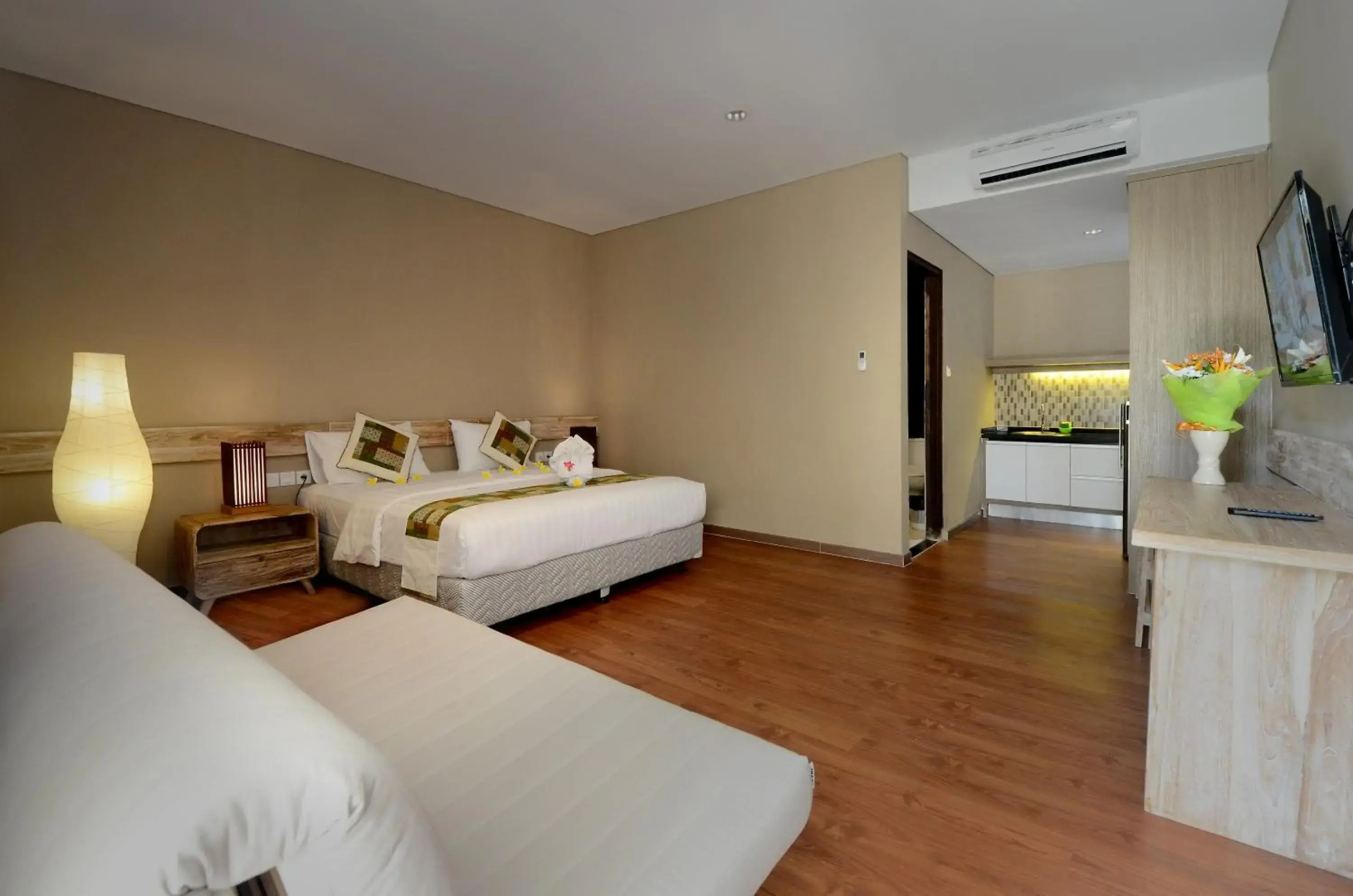 Bali Breezz Hotel