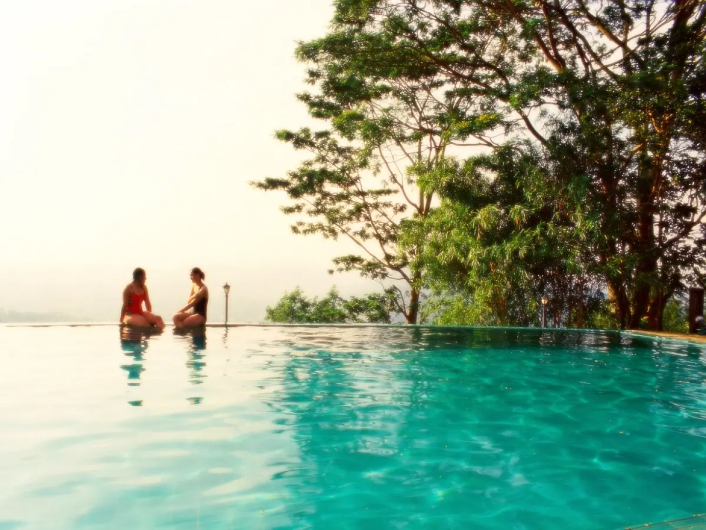 Randholee Resort & Spa