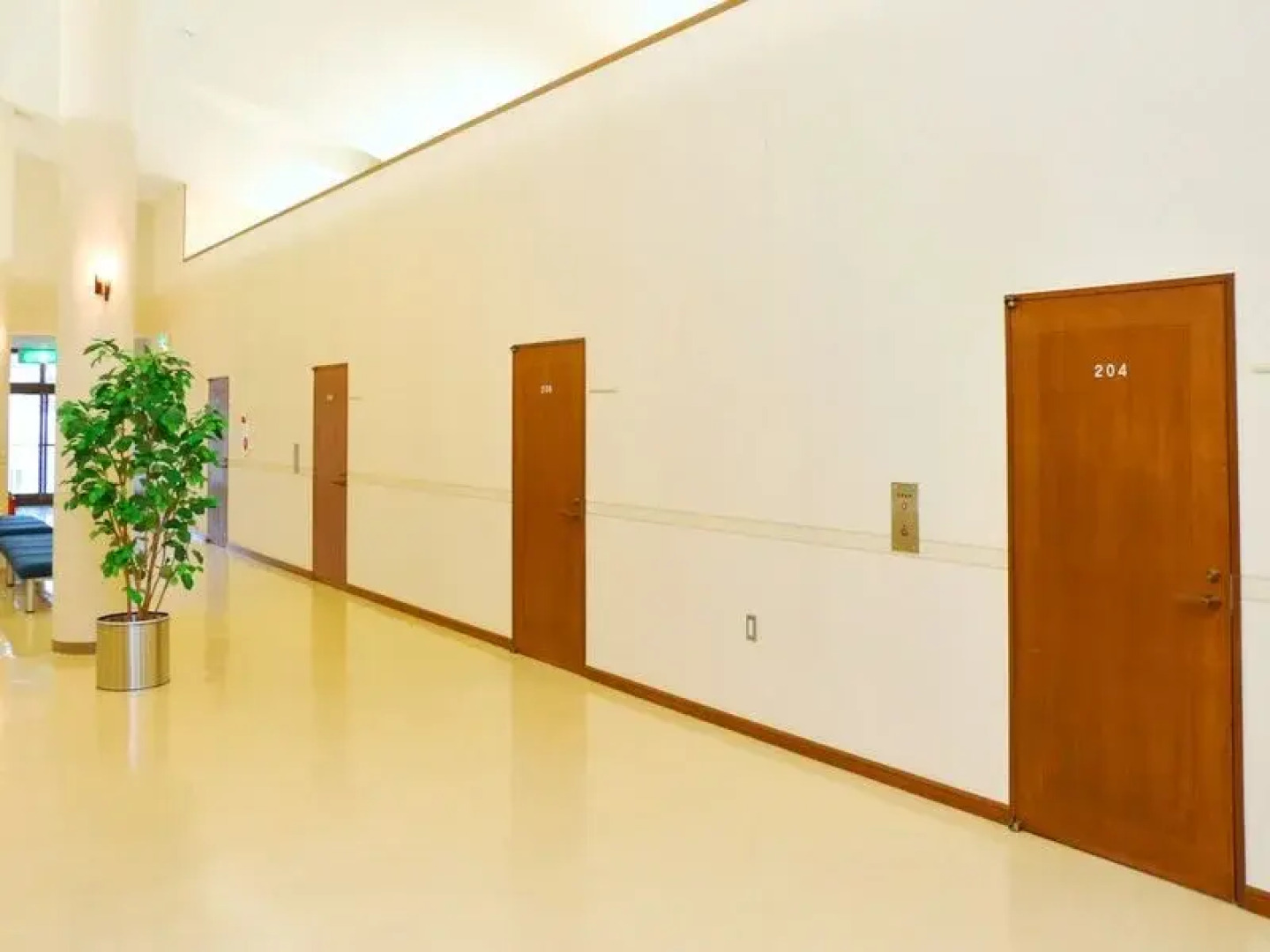 Lake Saroma Hotel Lake Palace