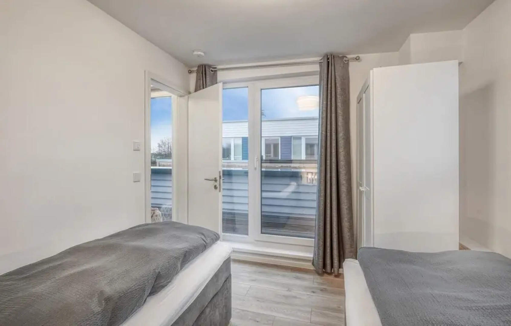 Stunning Home in Tossens With Sauna, 2 Bedrooms and Wifi