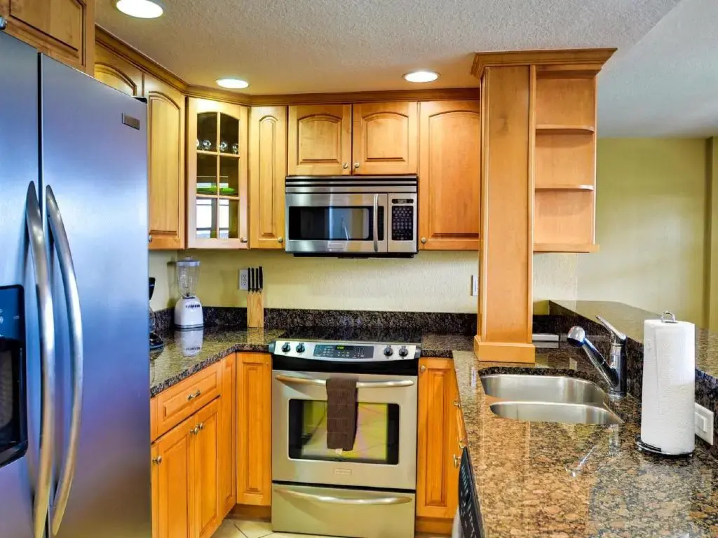 Dockside Condos 602 Waterfront Condo 437