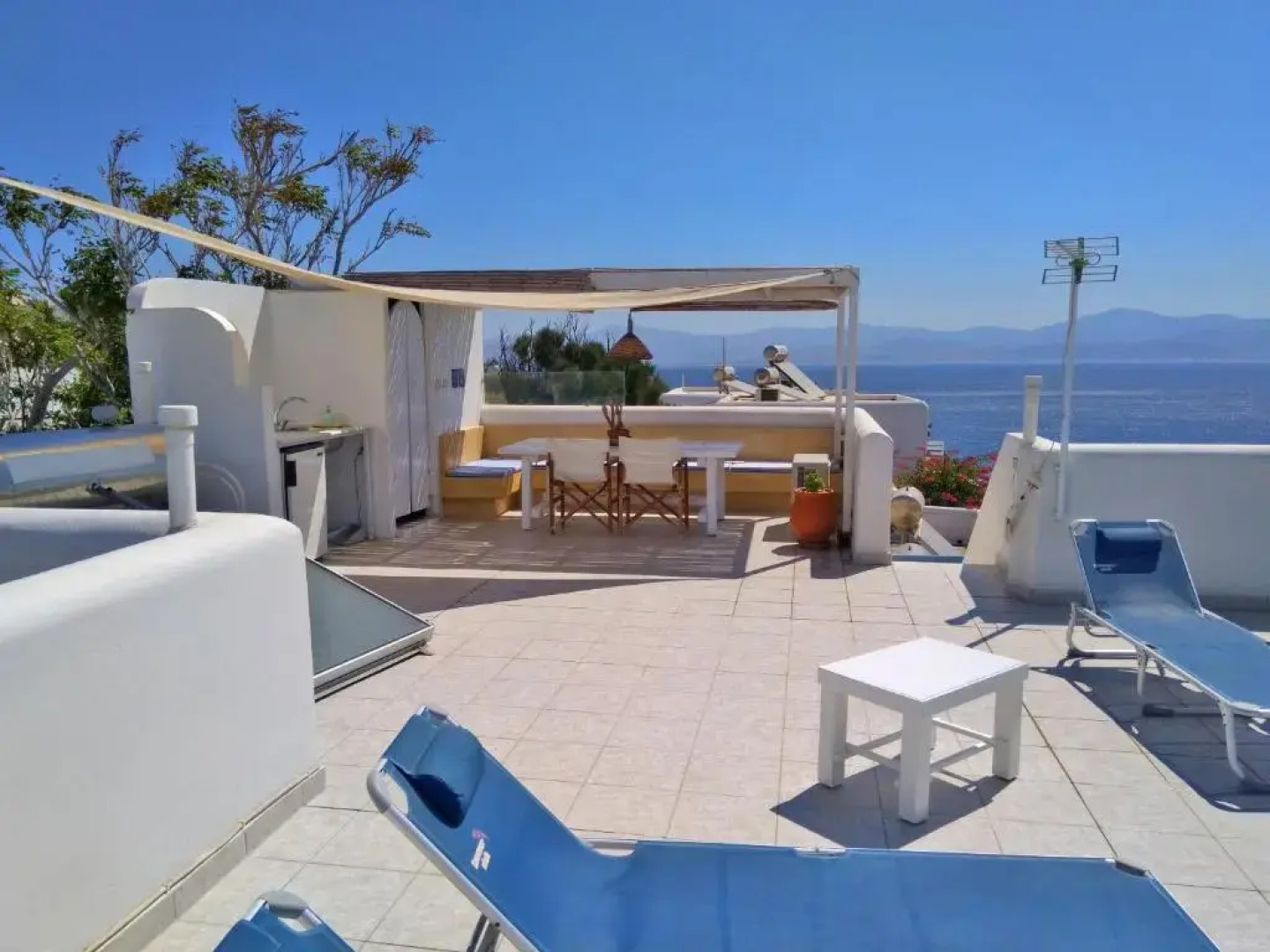 Villa Danae - Seaside Villa with Pool & Hot Tub