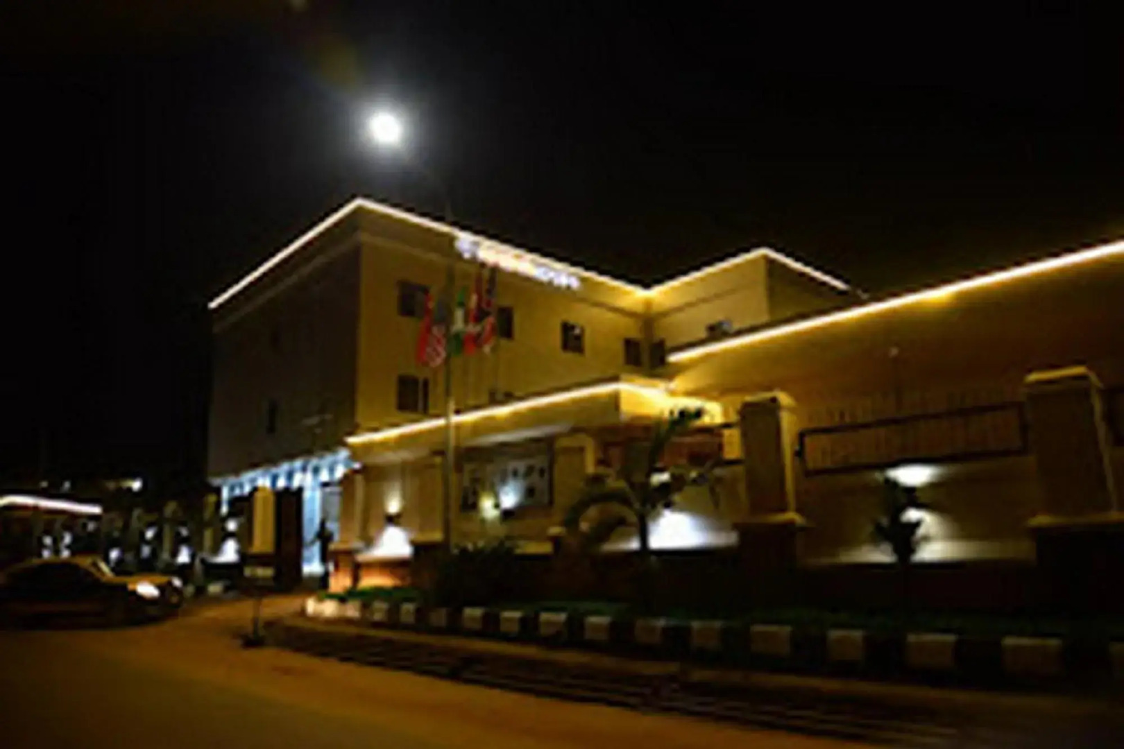 Geneva Hotel and Suites