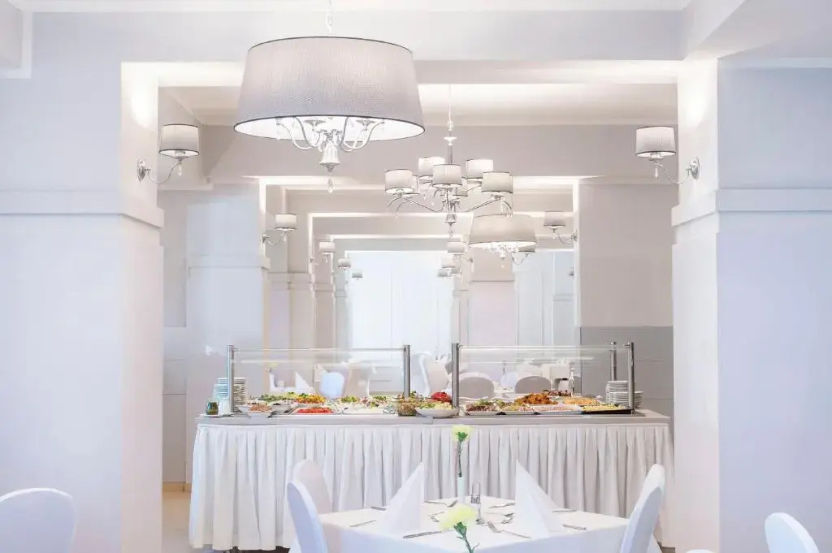 Hotel Cesarskie Ogrody