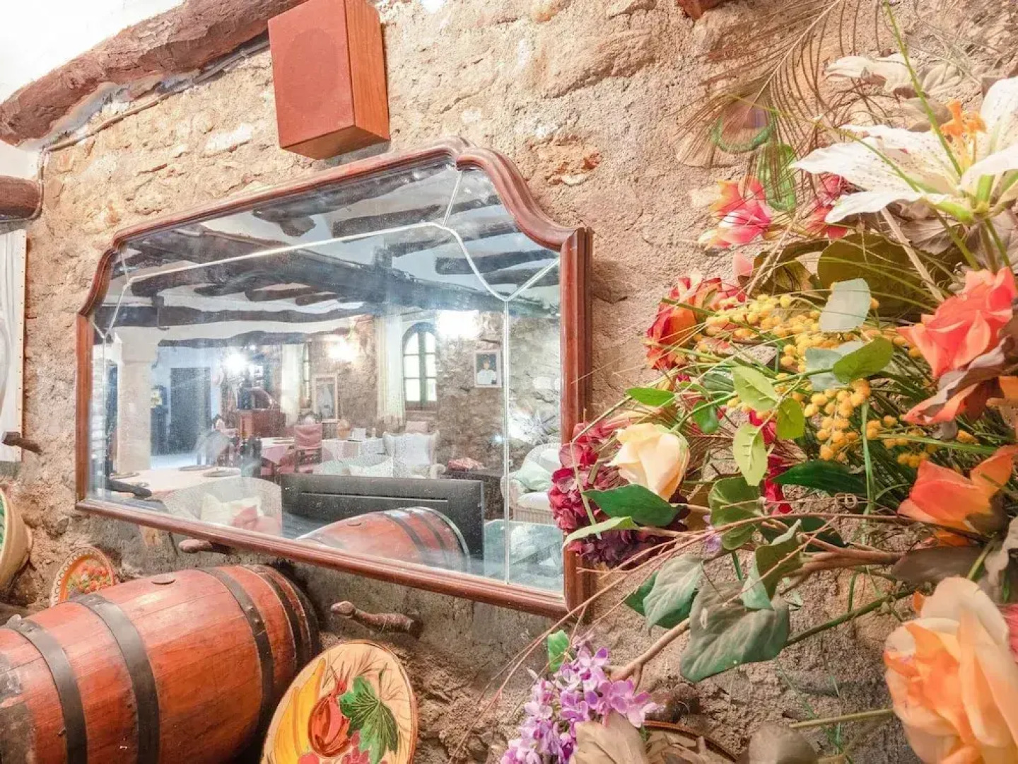 Rustic Holiday Home in Tolva near Mont Rebei Lake