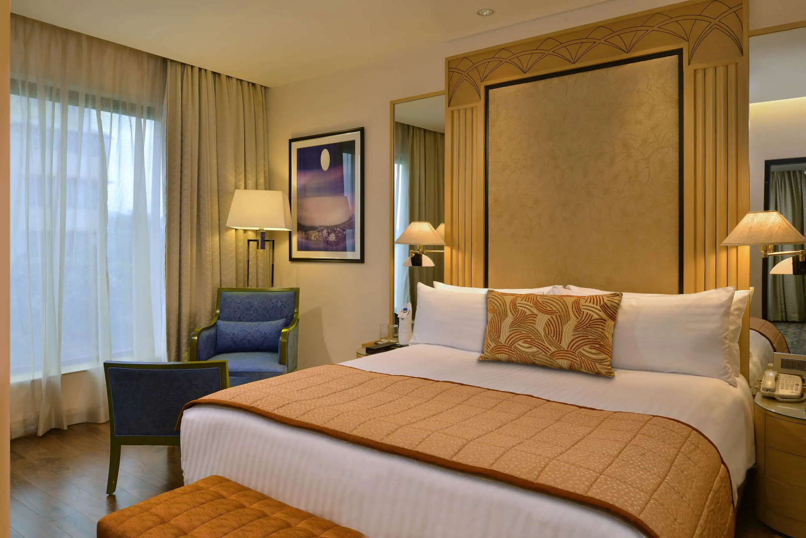 Hotel Marine Plaza Mumbai