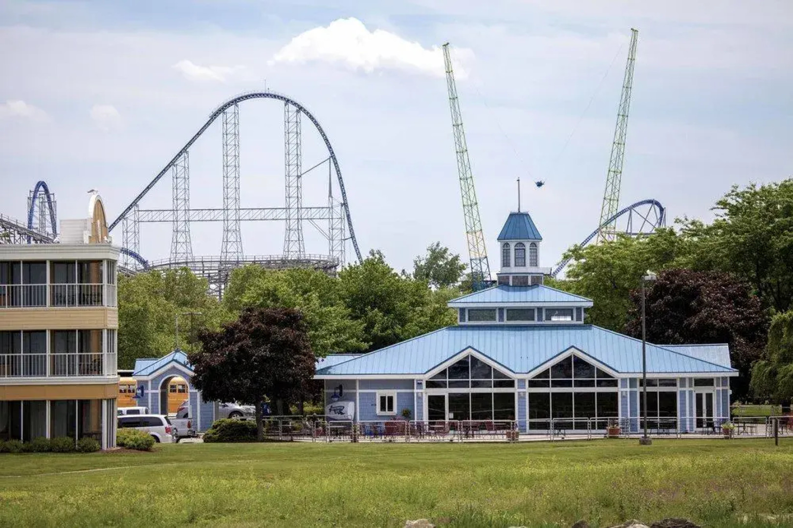 Cedar Point's Sandcastle Suites