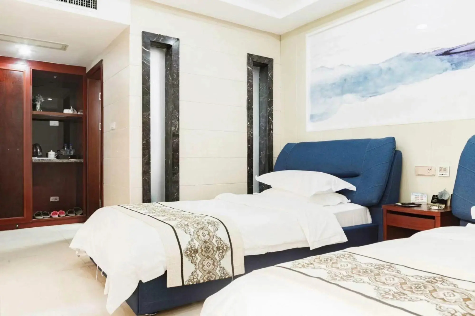Xianning Chutian Yaochi Hot Spring Resort