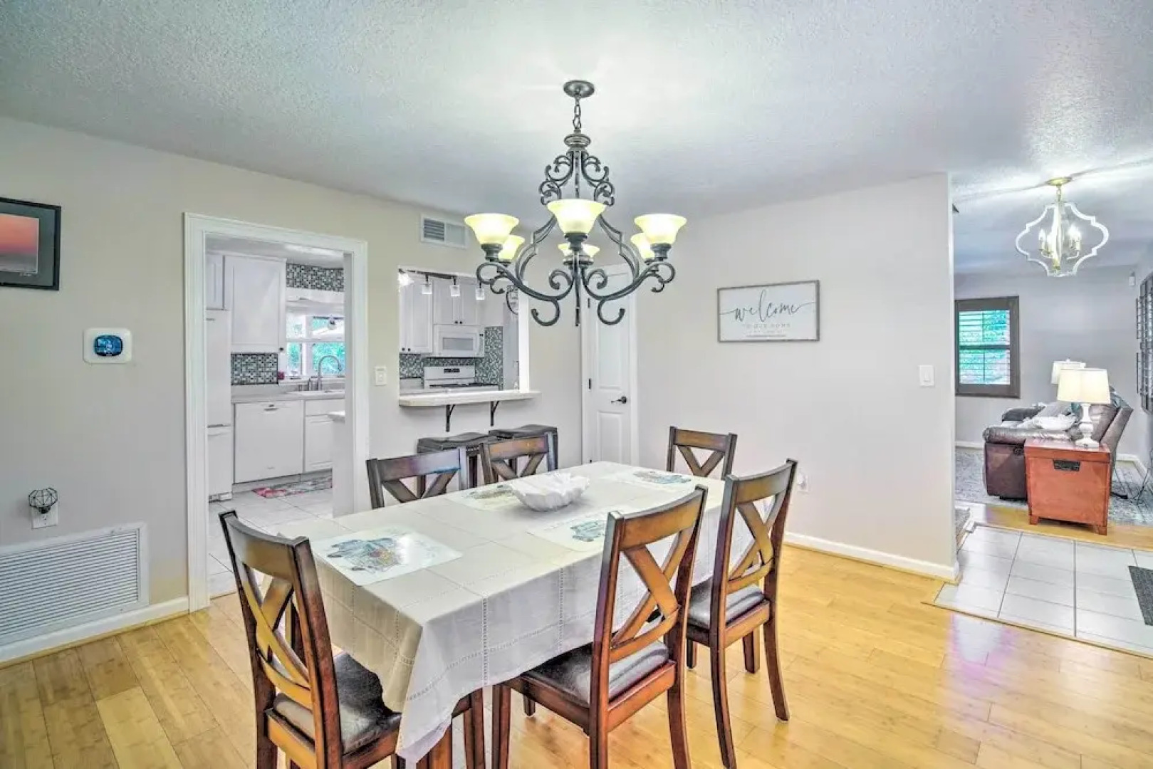 Spacious Satellite Beach Home: Walk to Shore!