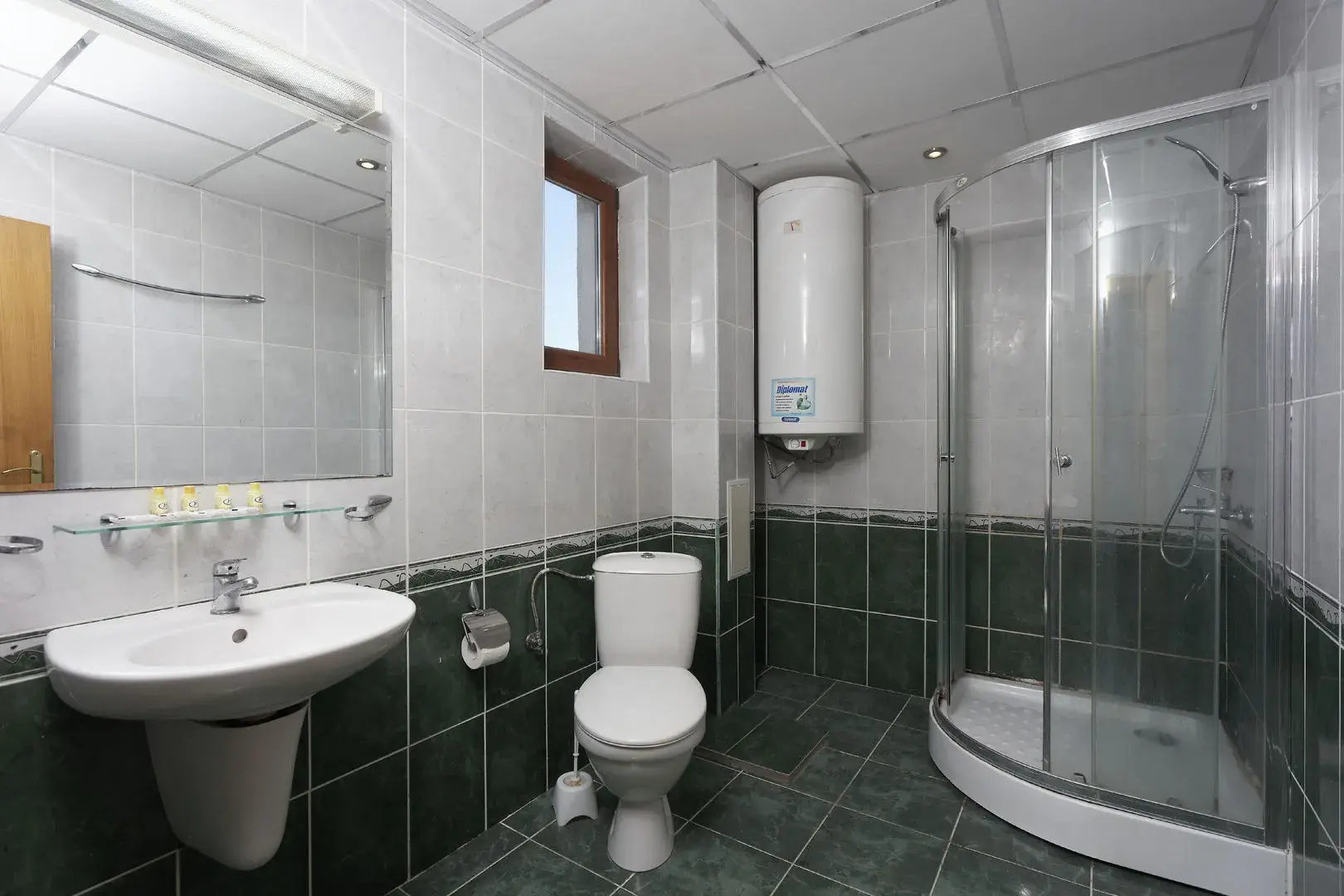 Hotel Vemara Club