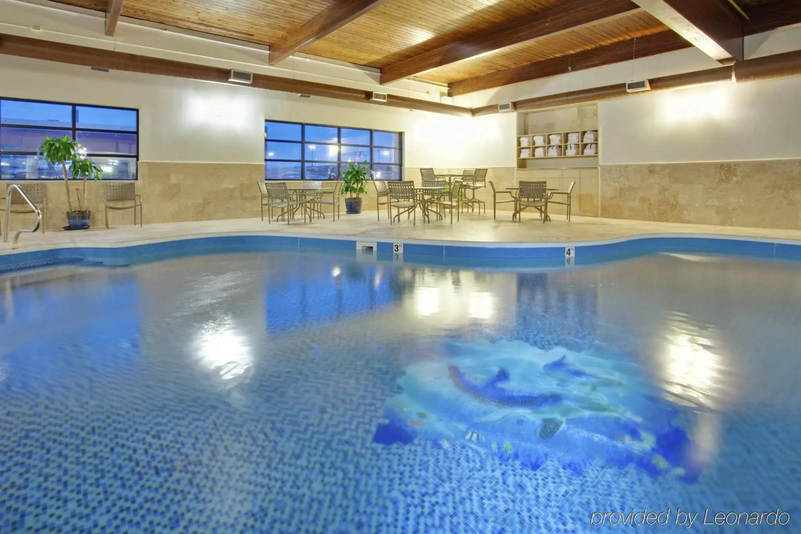 Holiday Inn Express & Suites Williamsport by IHG