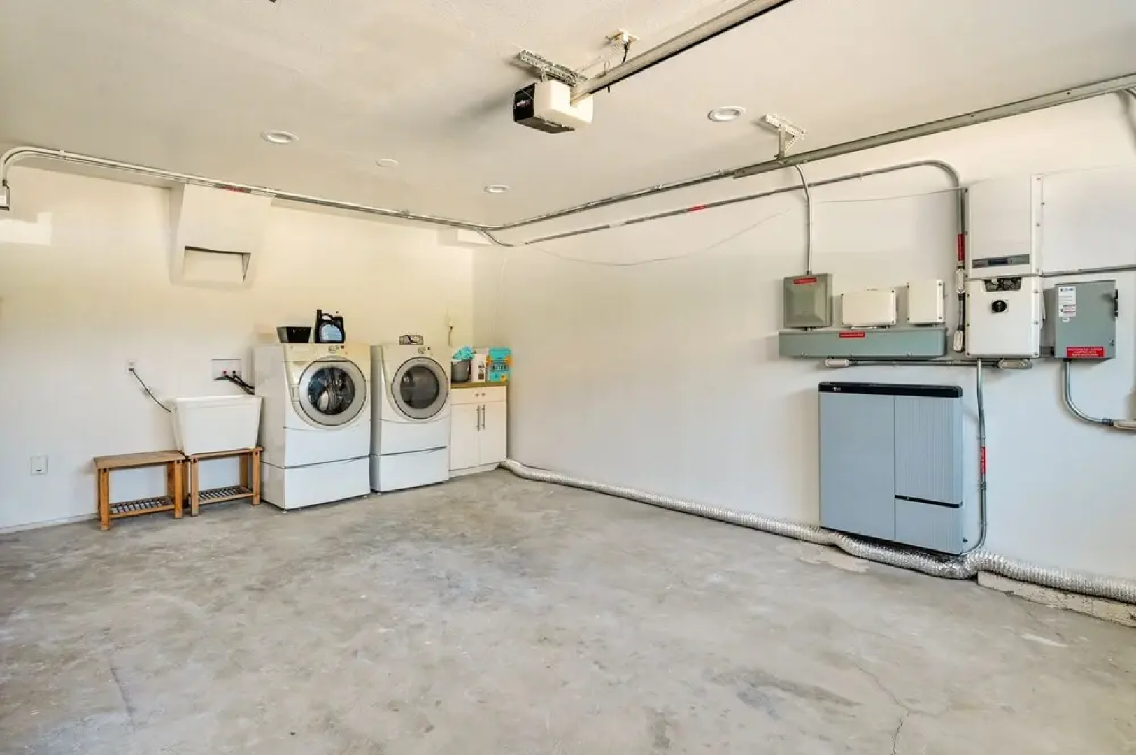 El Cajon Home w/ Pool & Views: 15 Mi to San Diego!