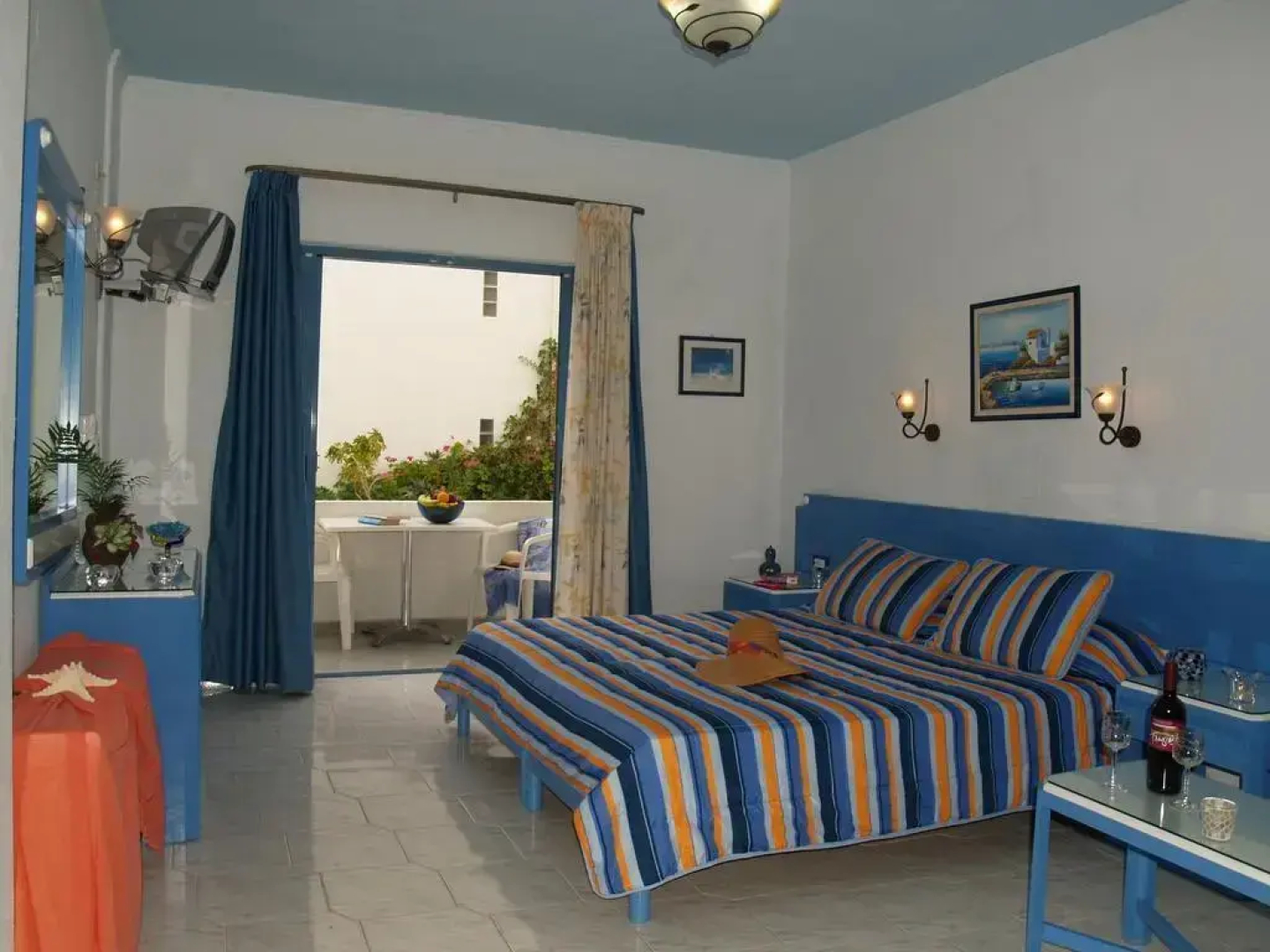 Nana Hotel