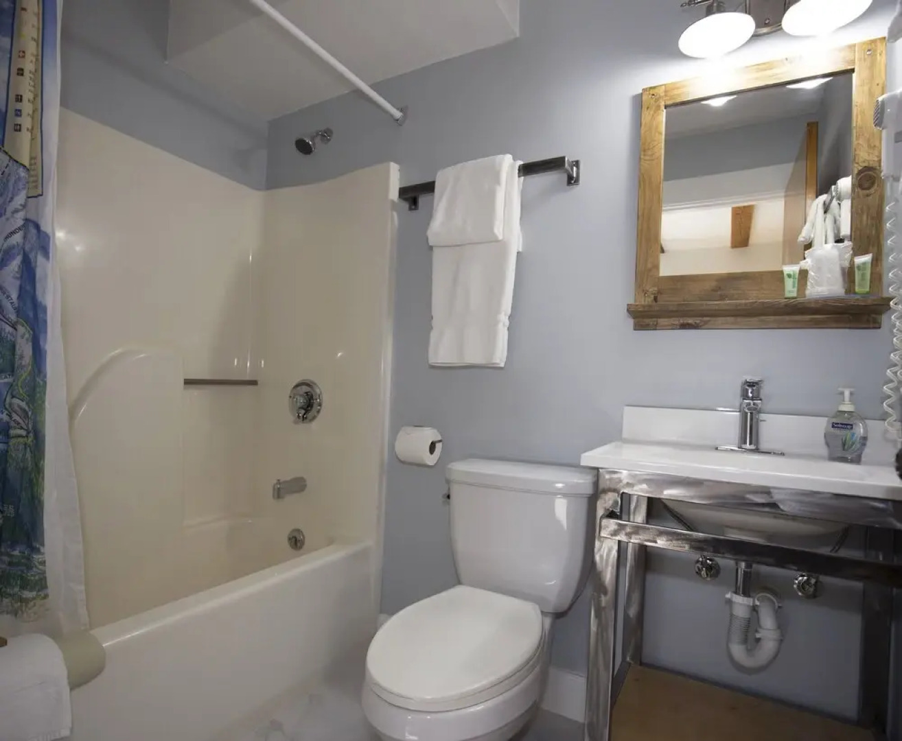 Columbine Inn at Taos Ski Valley