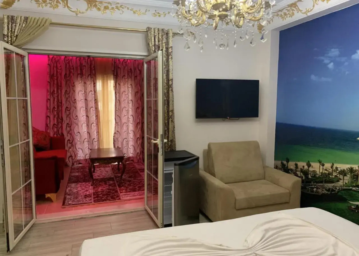 Pavarsia Beach Hotel