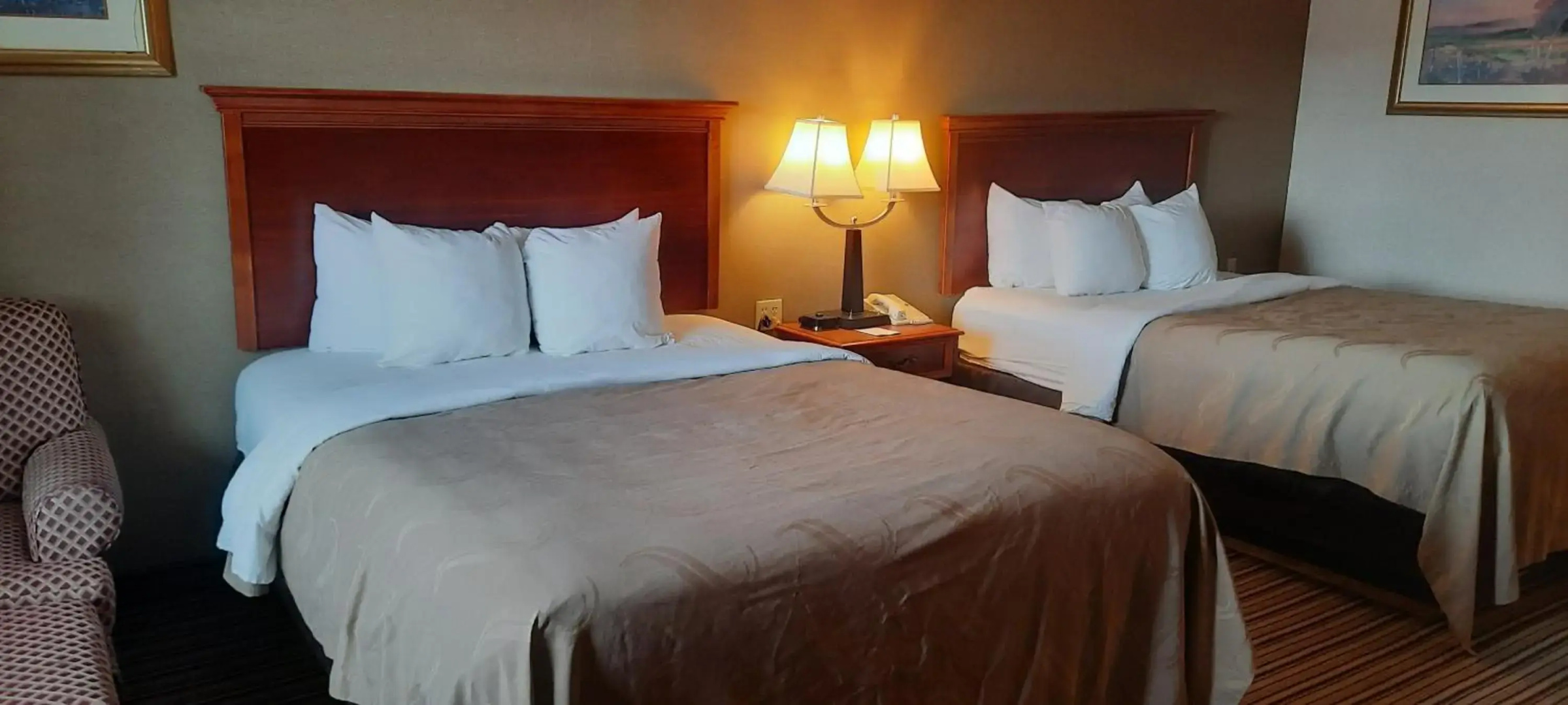 Quality Inn & Suites Grants - I-40