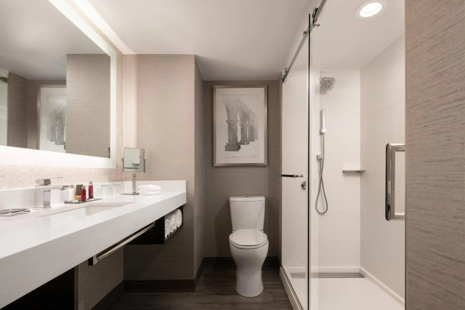 Marriott Riverside at the Convention Center