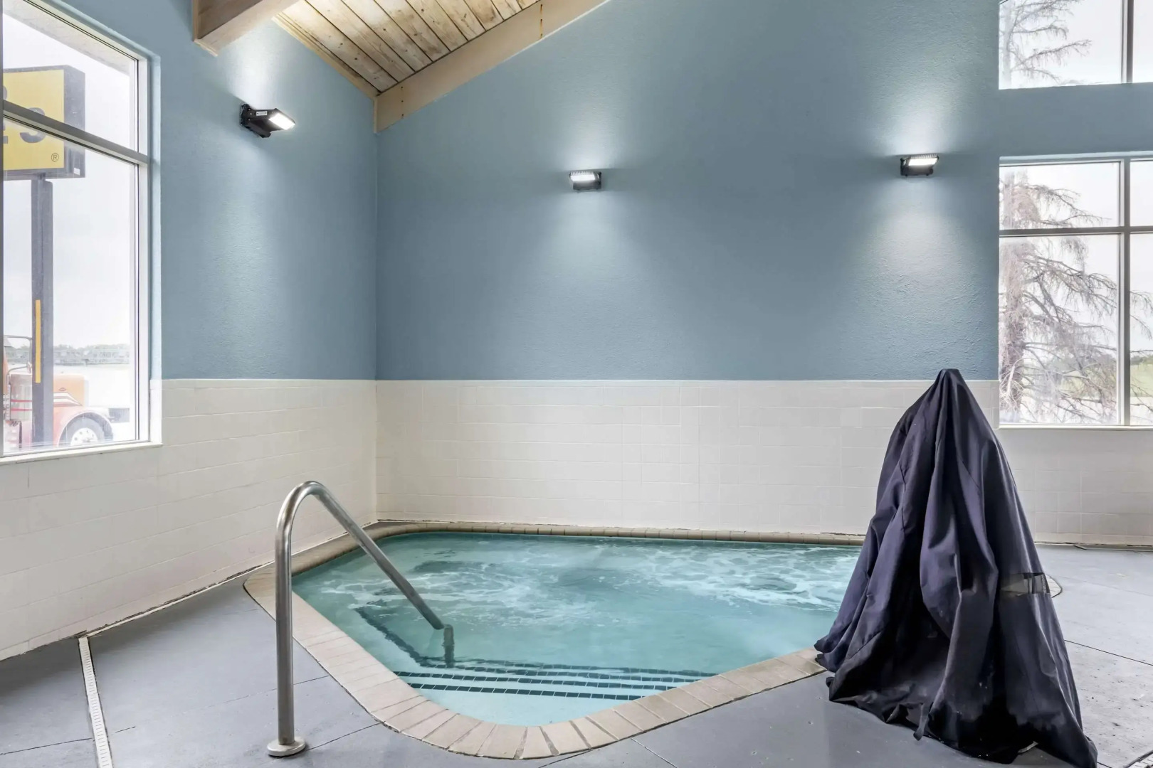 Comfort Inn Albert Lea at Trails Travel Center