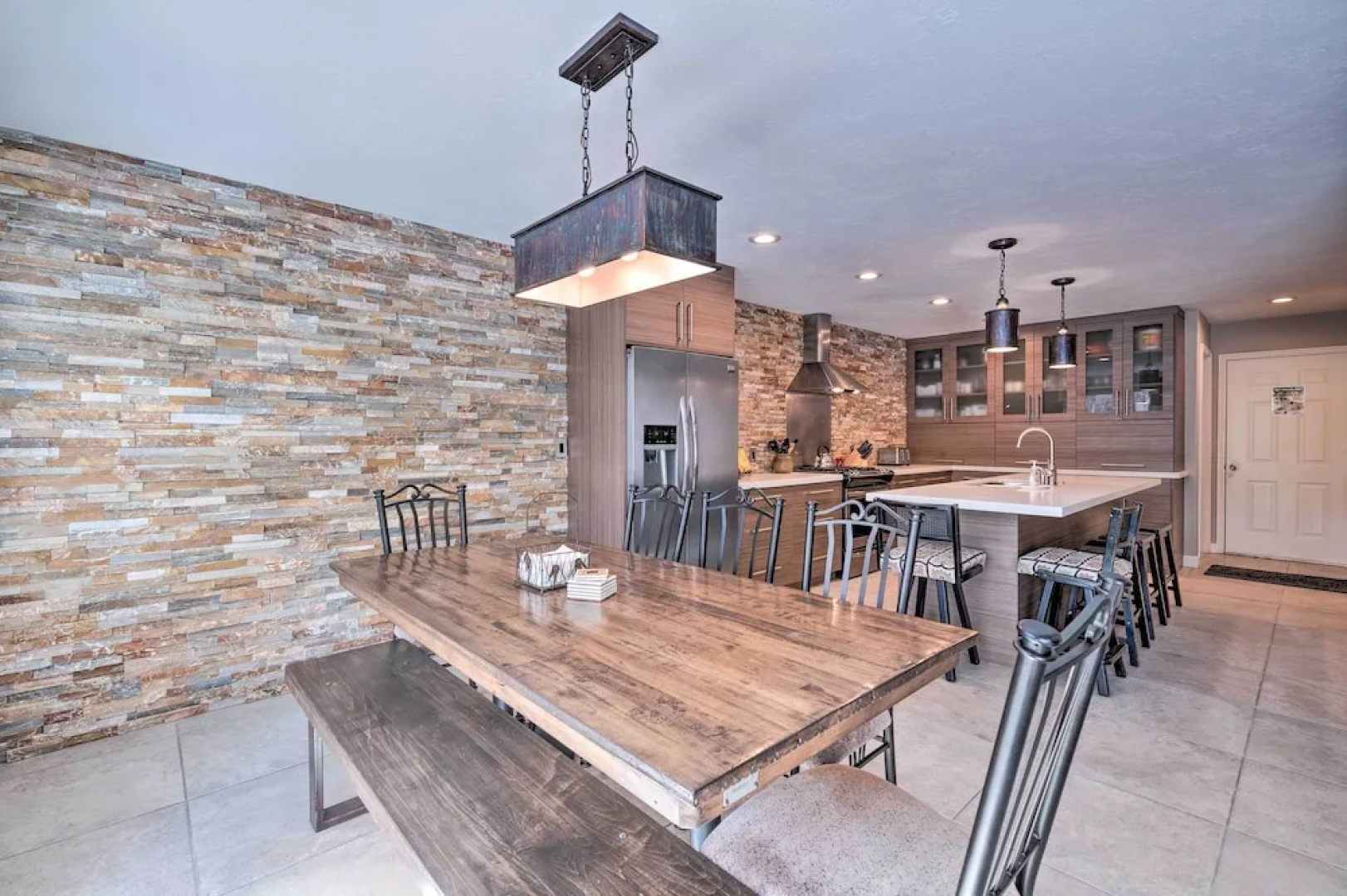 Wasatch R & R Townhome w/ Grill ~ 11 Mi to Alta!