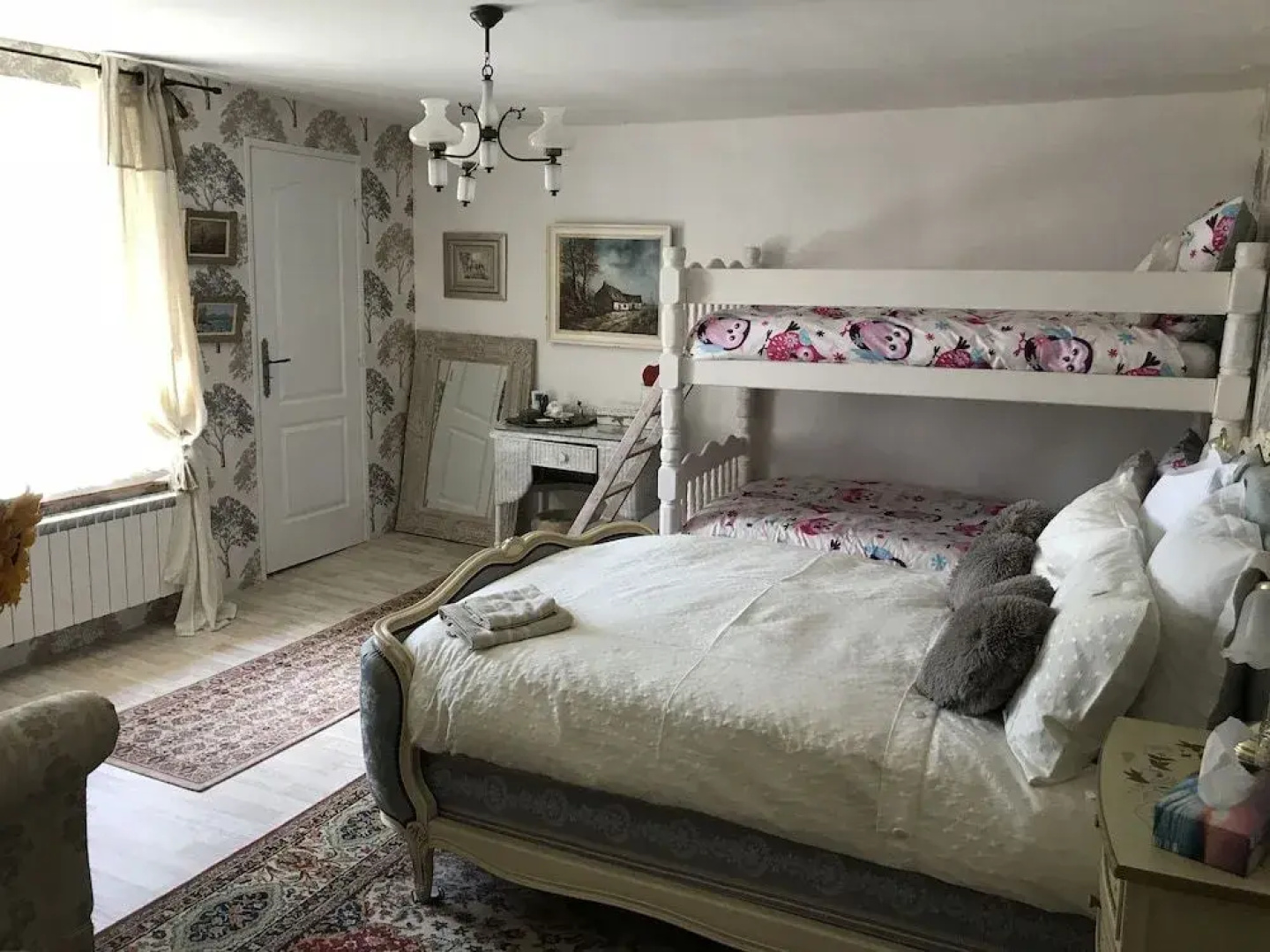 Wisteria House Bed & Breakfast