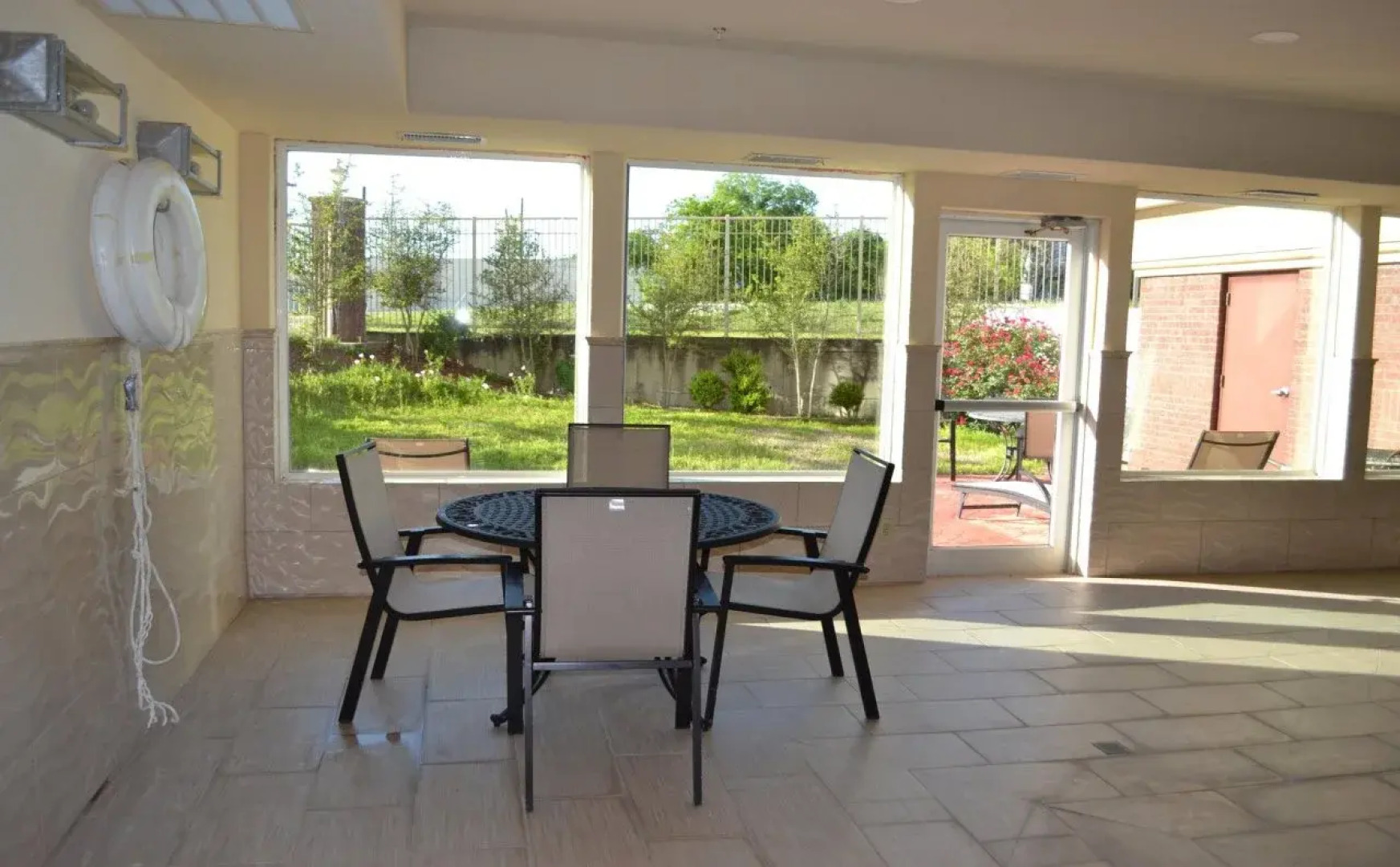 Holiday Inn Express Hotel & Suites Gainesville by IHG