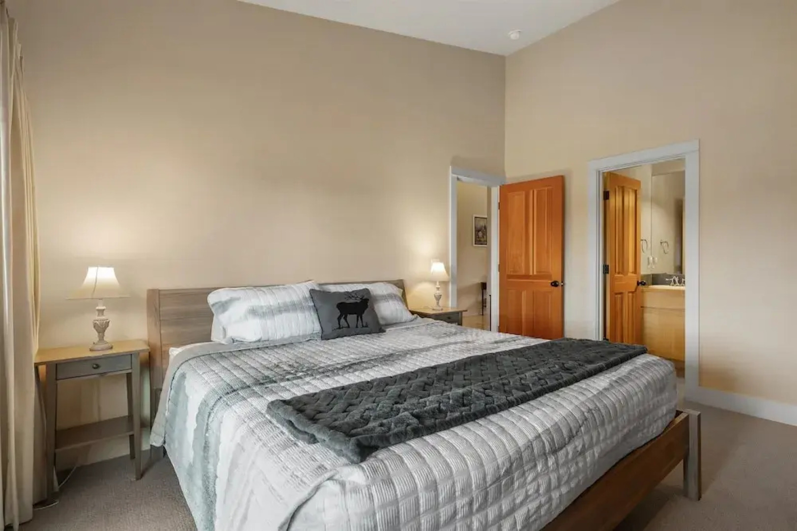 The Three Sisters Walk to Downtown Sisters