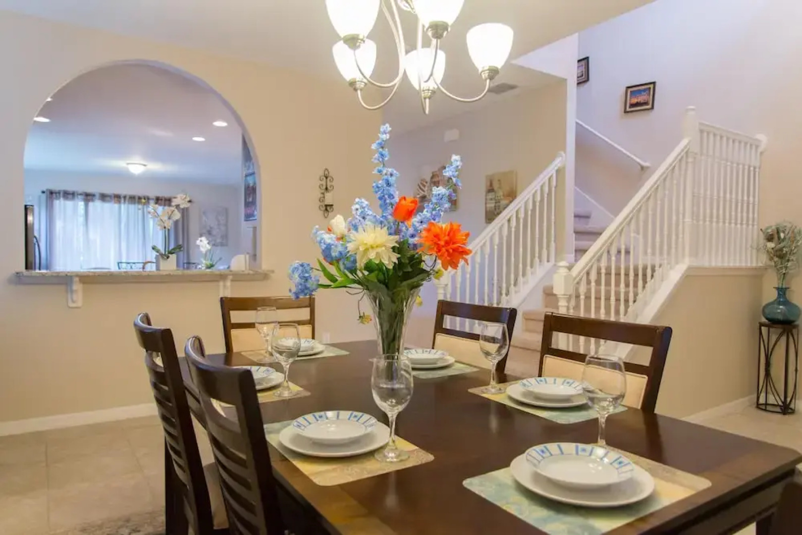 Trafalgar Retreat by Orlando Short Term