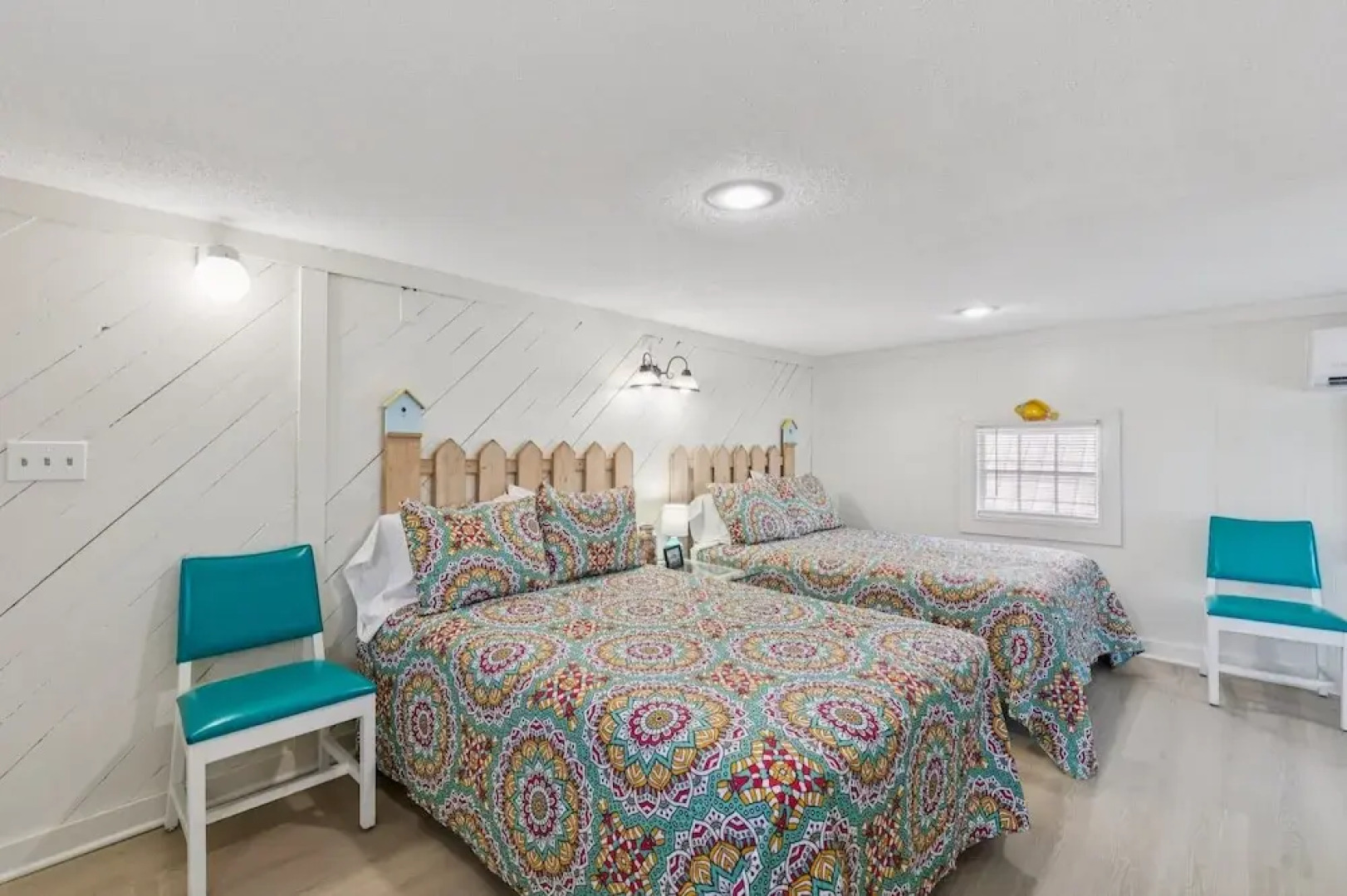 Dave's Last Resort - Poolside Cabin 4 1 Bedroom Hotel Room