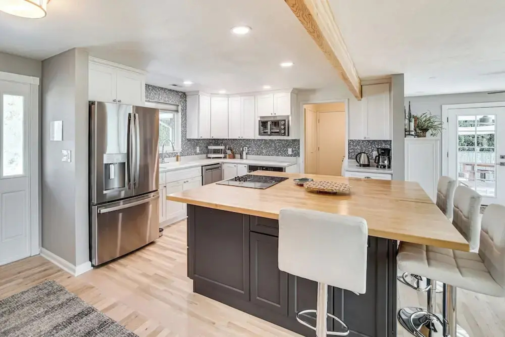 Hunting & Fishing Trip Base Camp on Moses Lake!