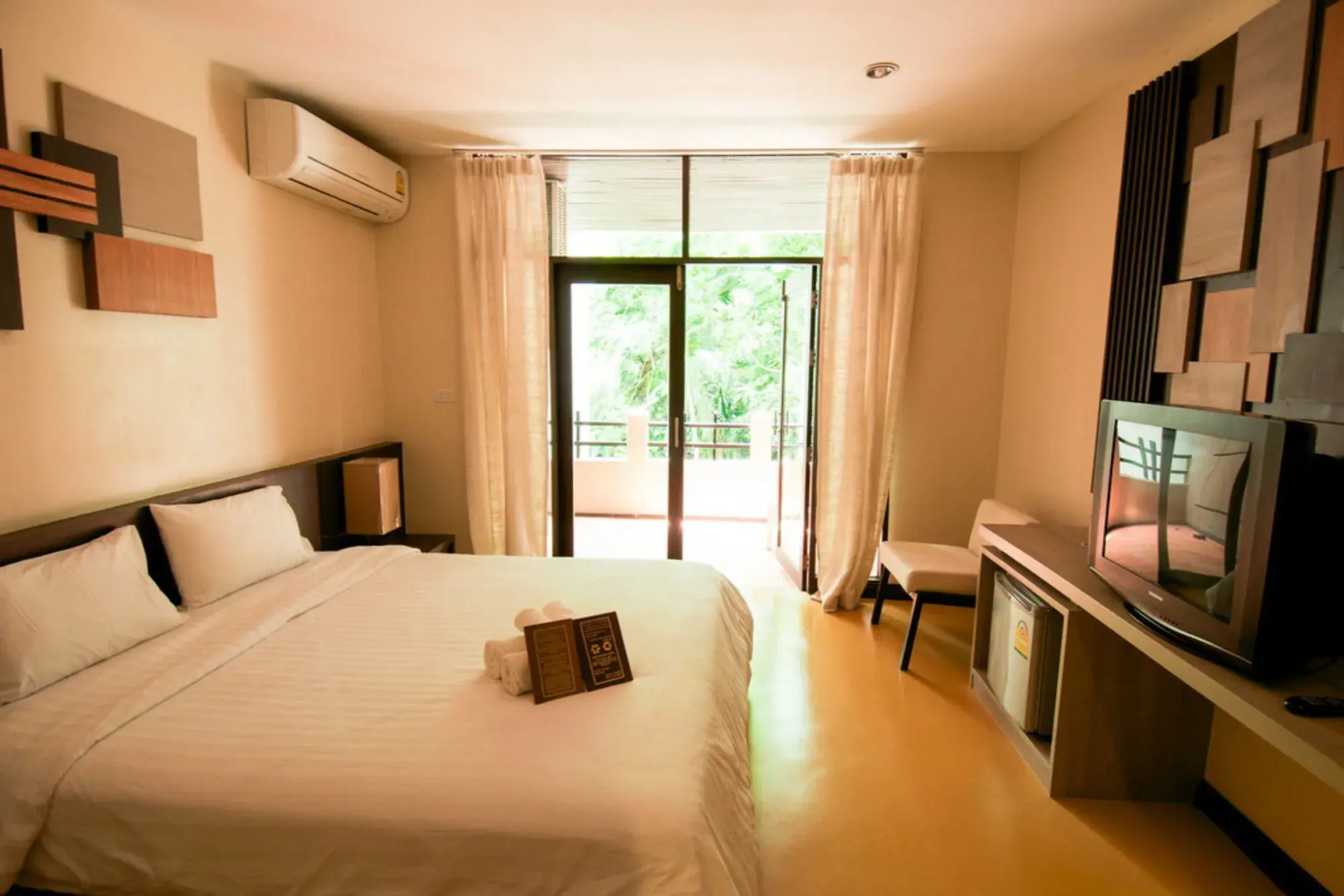 Chumphon Cabana Resort