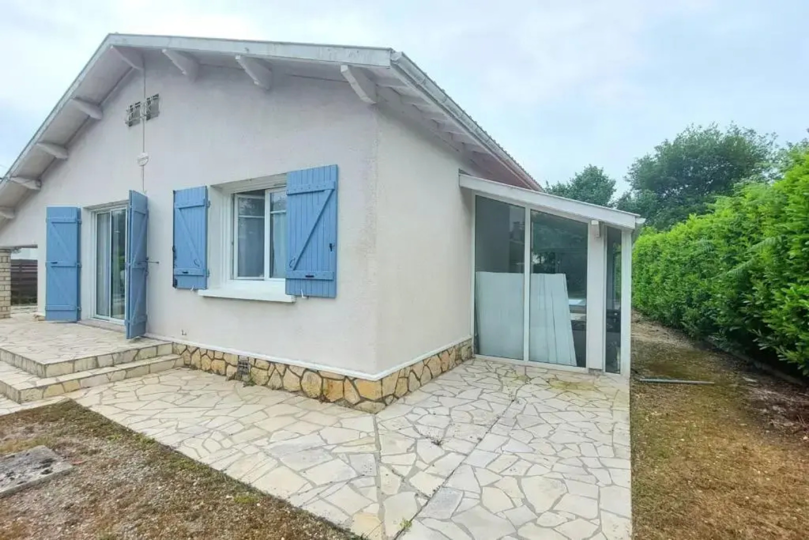 House 90 M With Pool And Garden