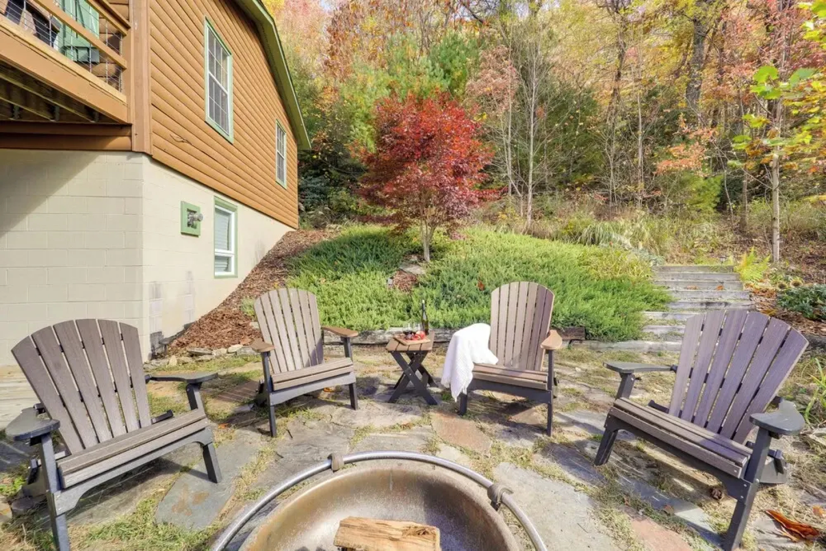 Secluded Lenoir Cabin: 4 Mi to Dtwn Blowing Rock