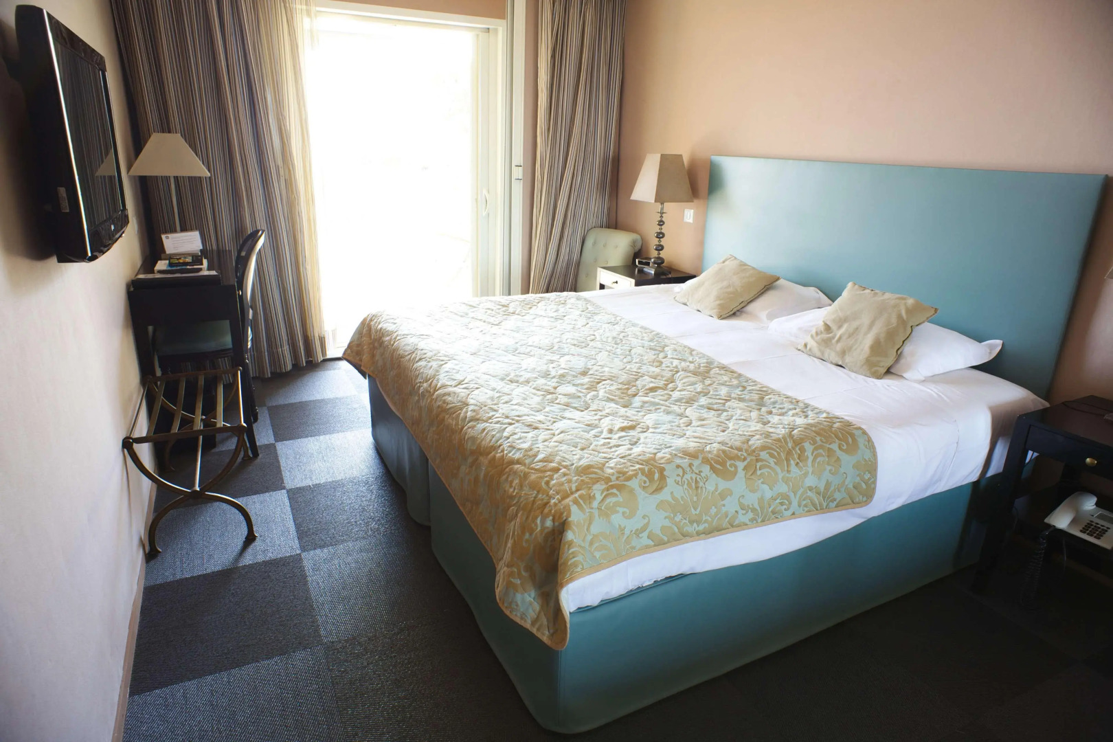 Best Western Premier Santa Maria