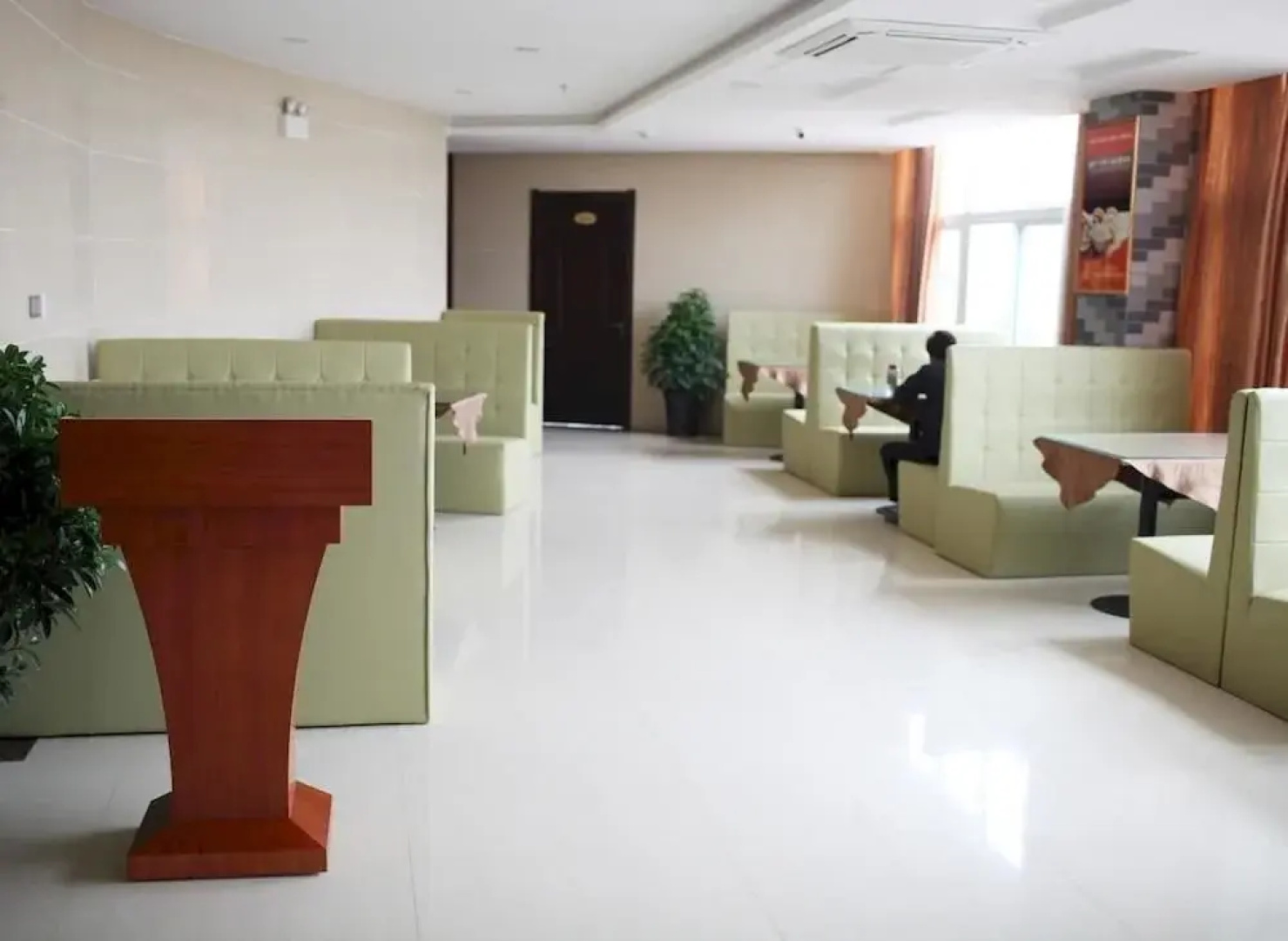Wuhu Balidao Holiday Hotel