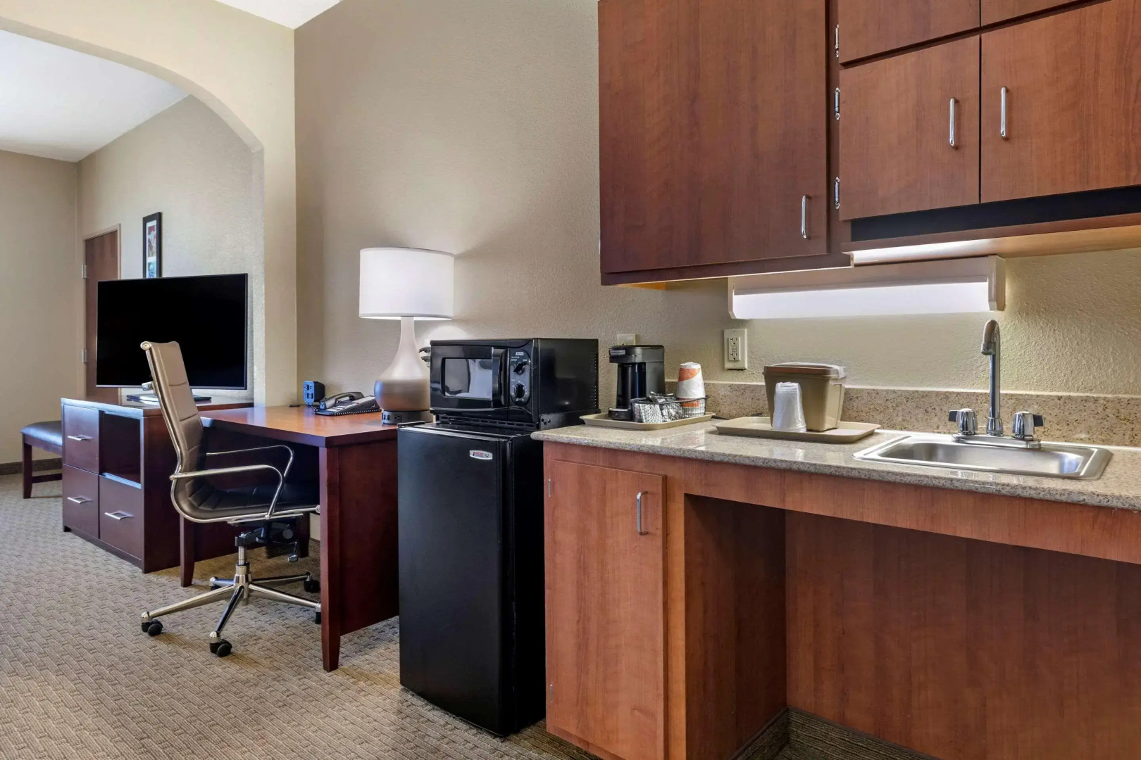 Comfort Suites Waco Near University Area