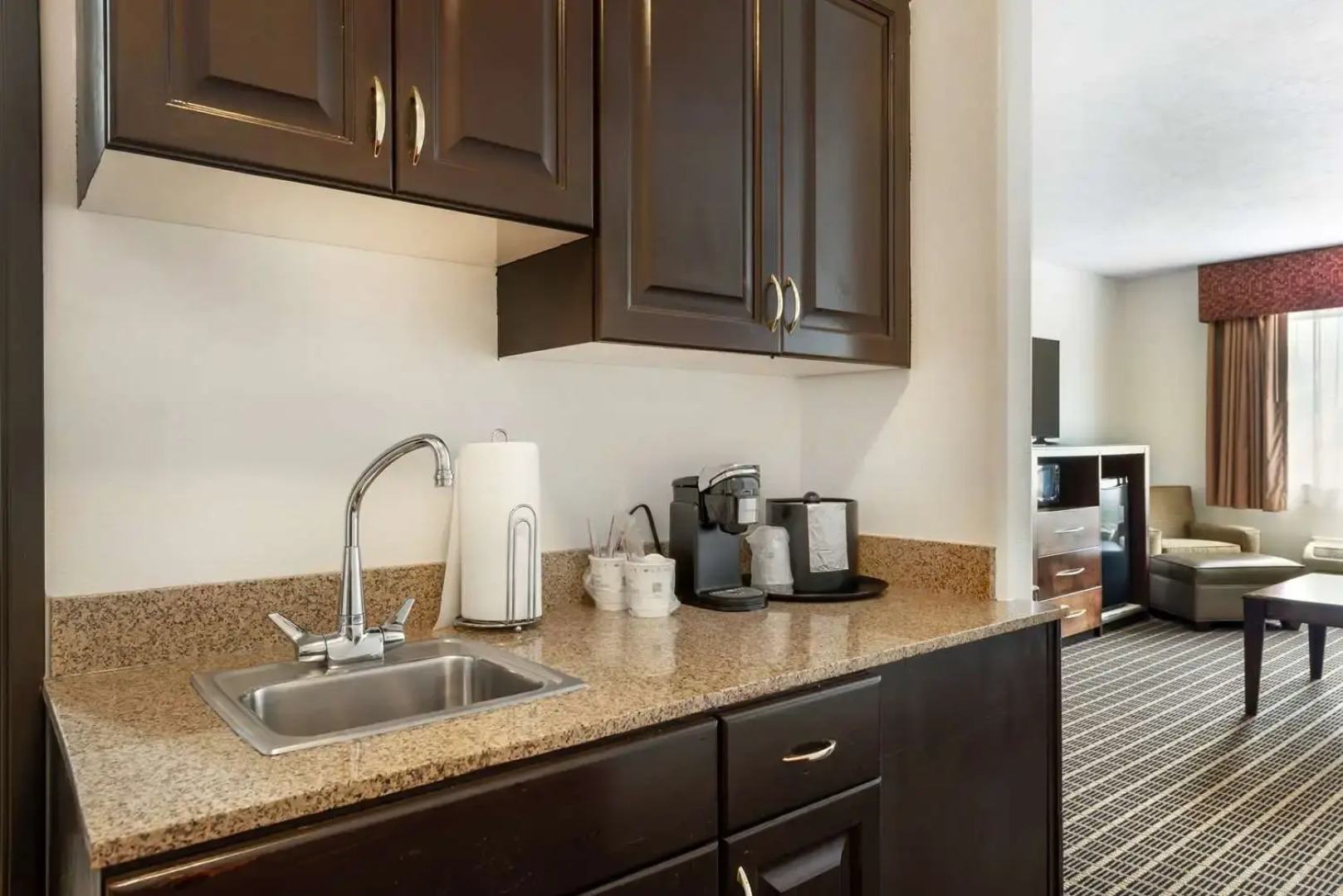 Best Western Plus Eagleridge Inn & Suites