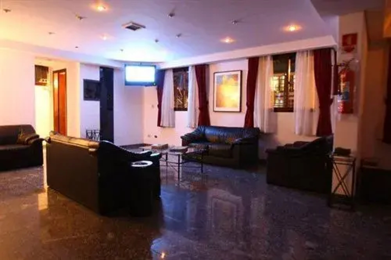 Rivieras Motel - Adults Only