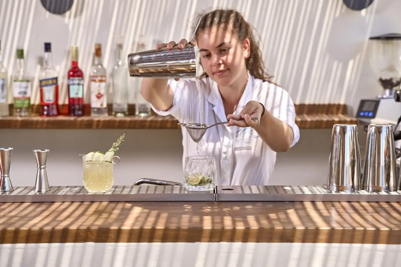 Ios Grand Pool Suites